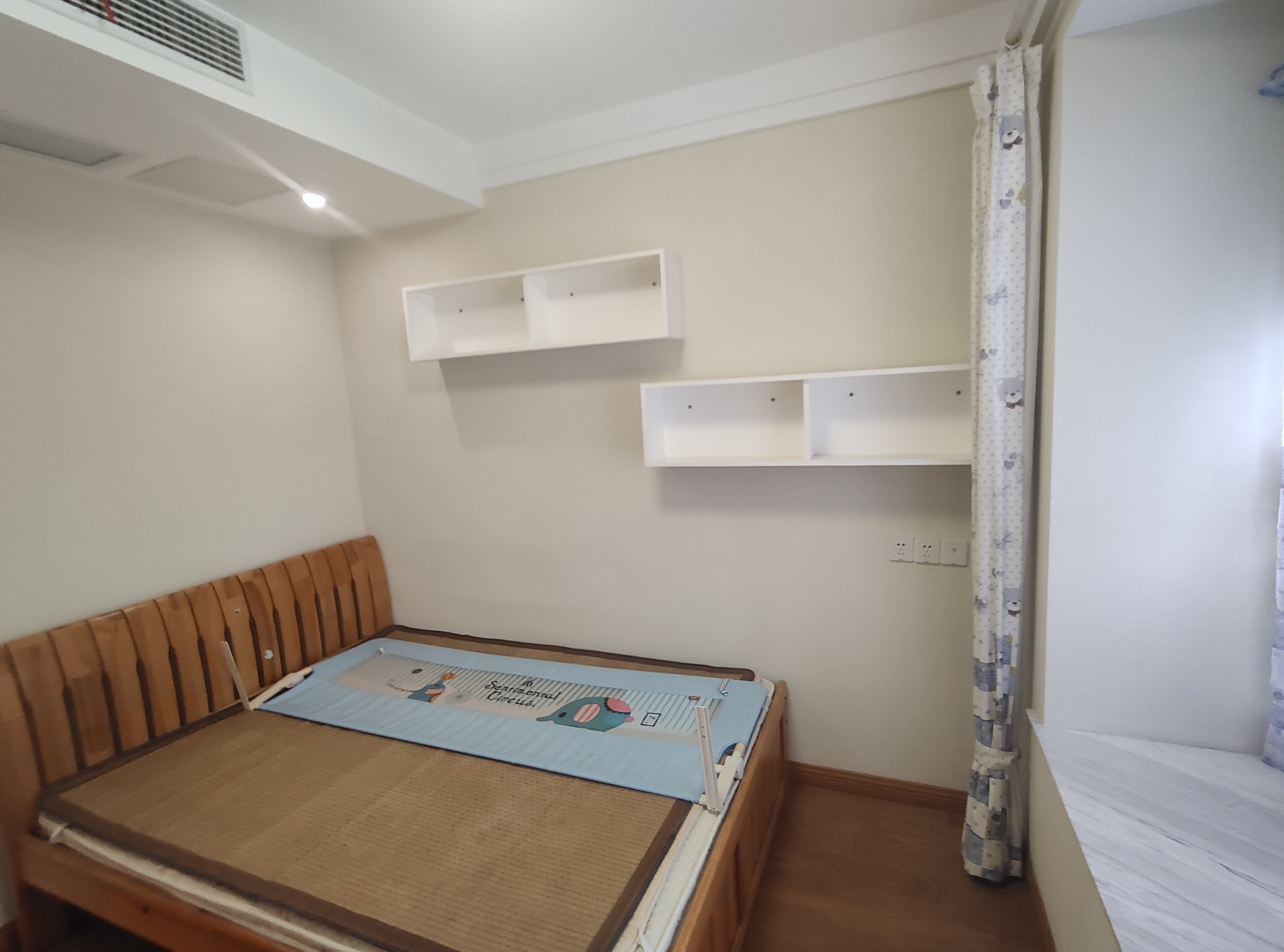 桂花小镇 3室2厅2卫 137.68m&sup2;