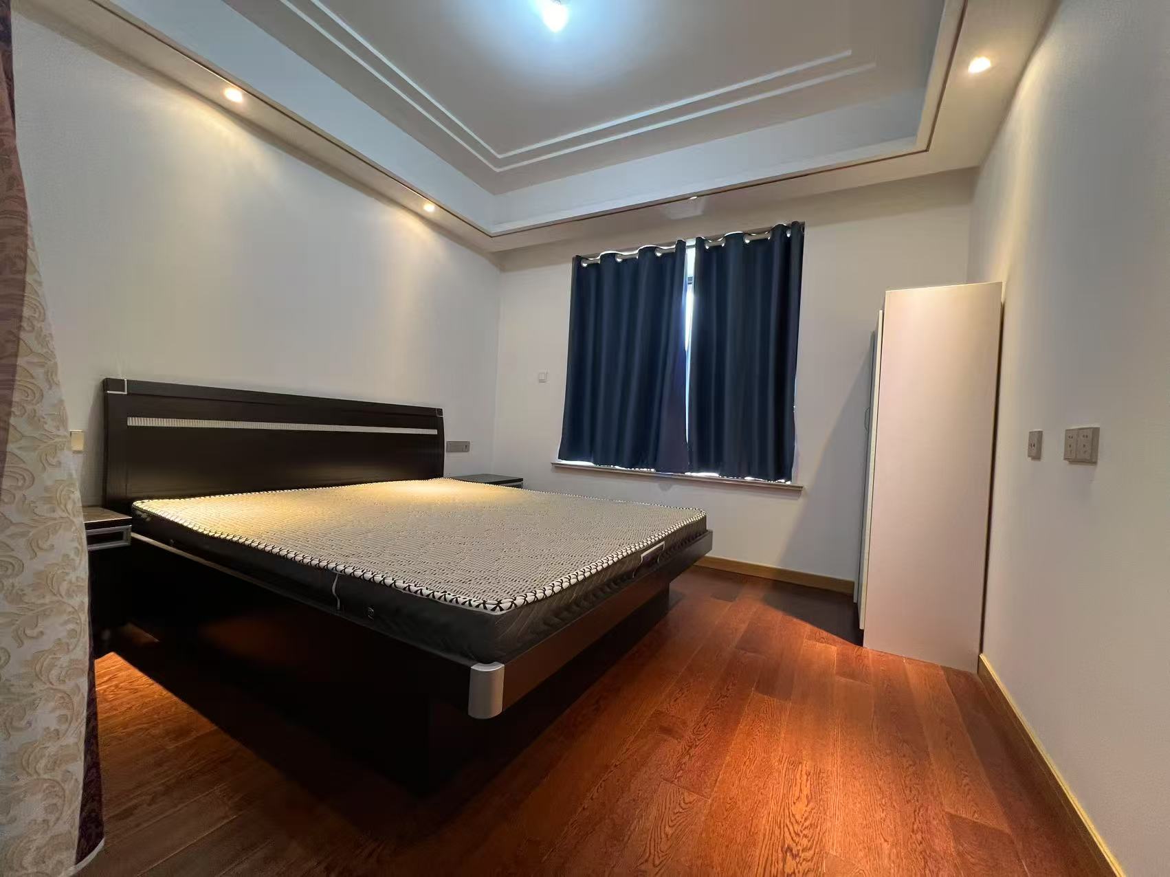 中南世纪花城三期 3室2厅1卫 105m&sup2;