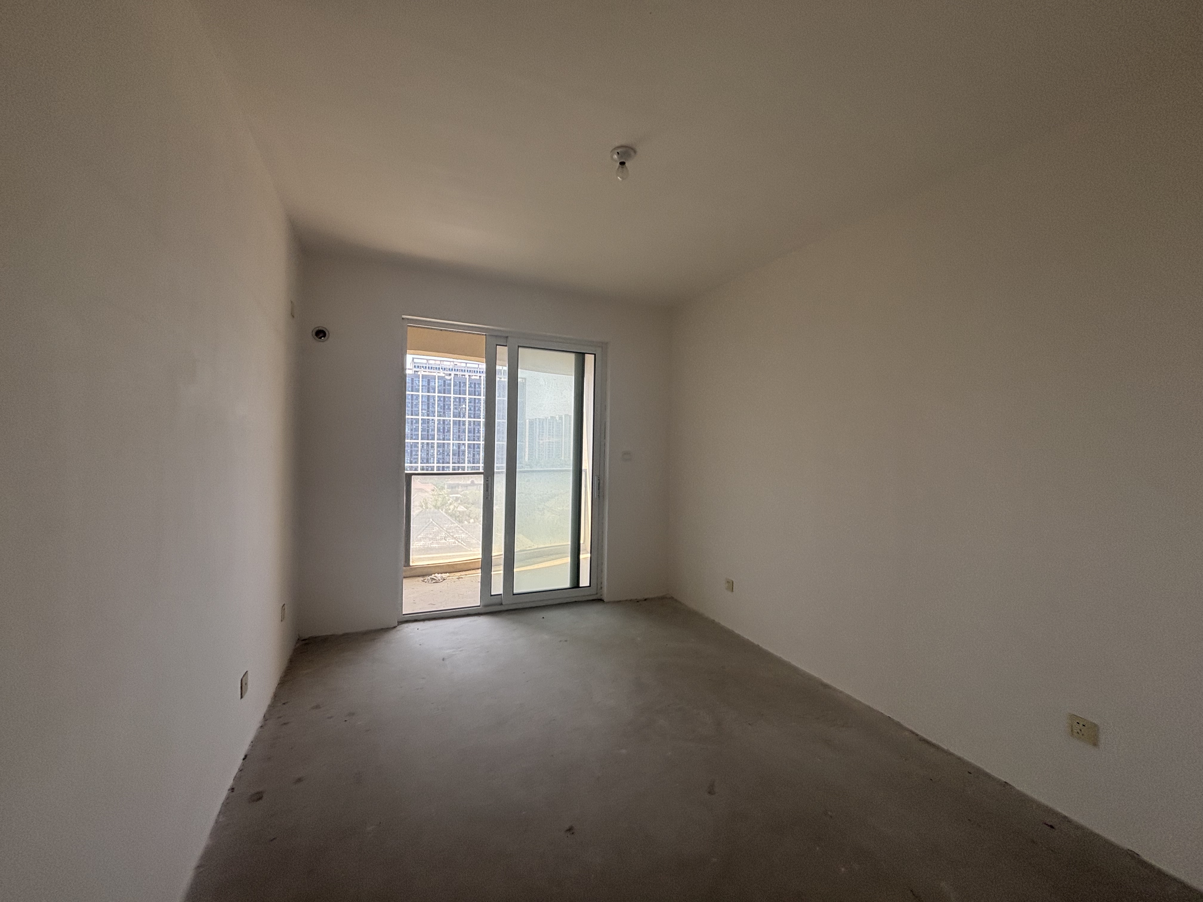 富都豪园 4室2厅2卫 127.00m&sup2;