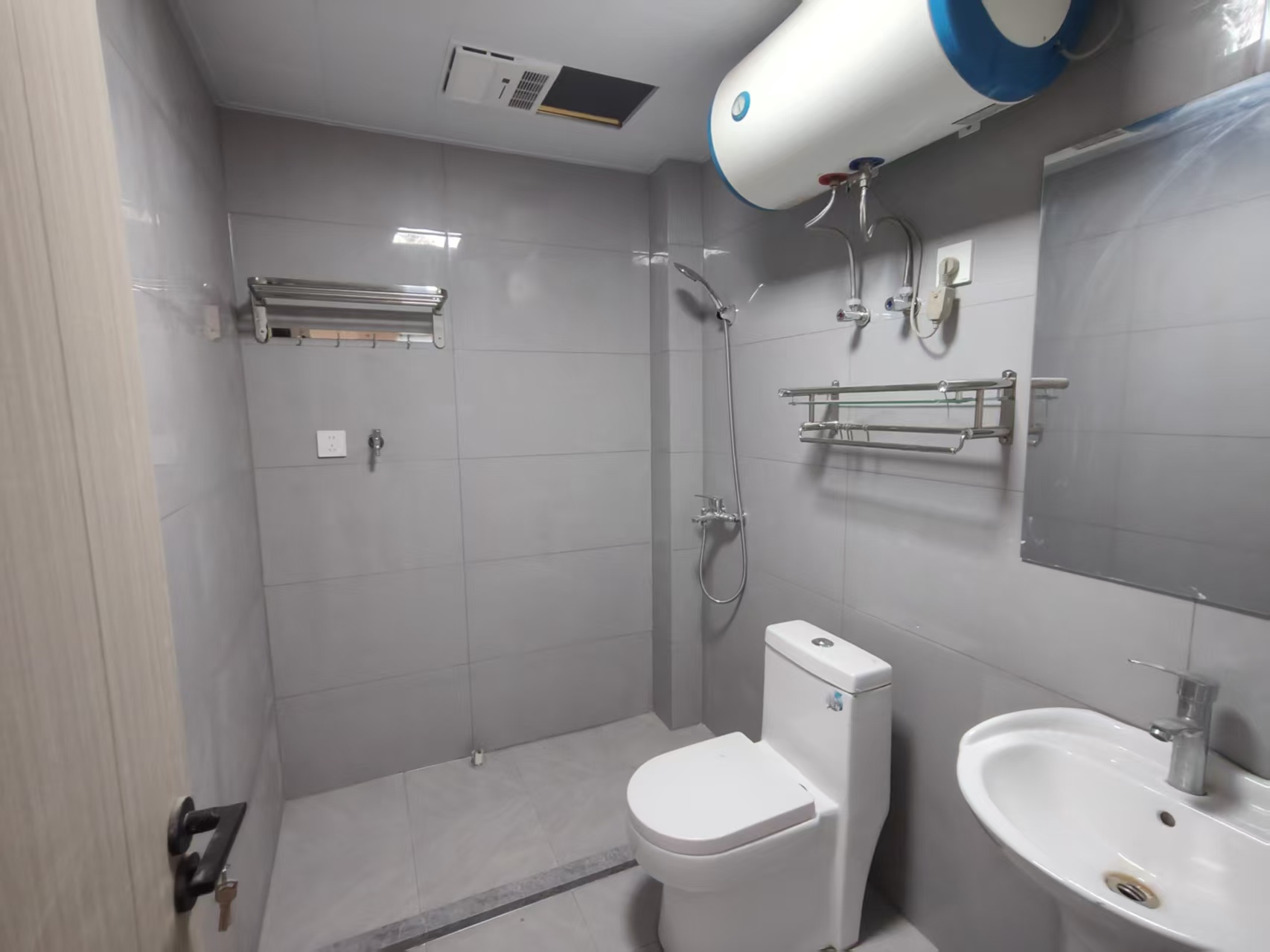 金南小区 3室2厅1卫 84m&sup2;