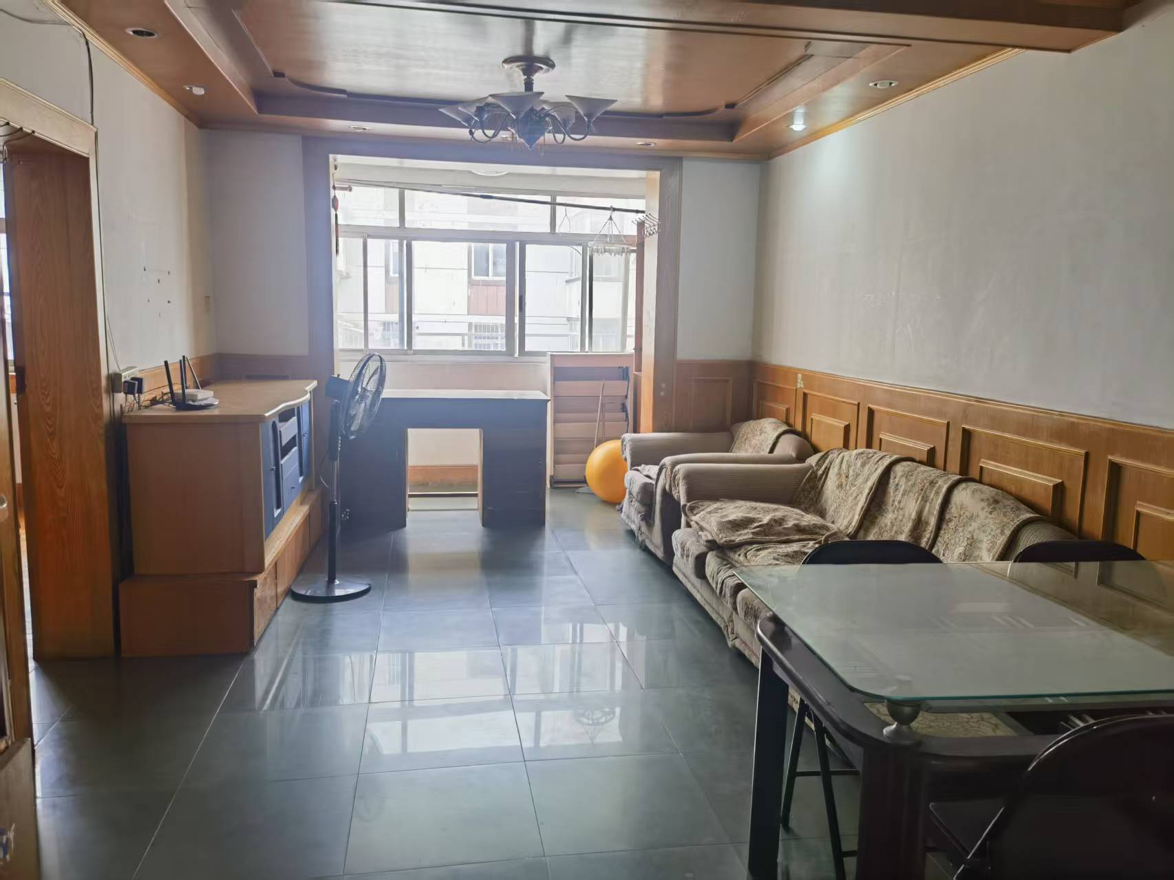 光明东村 3室1厅1卫 79m&sup2;