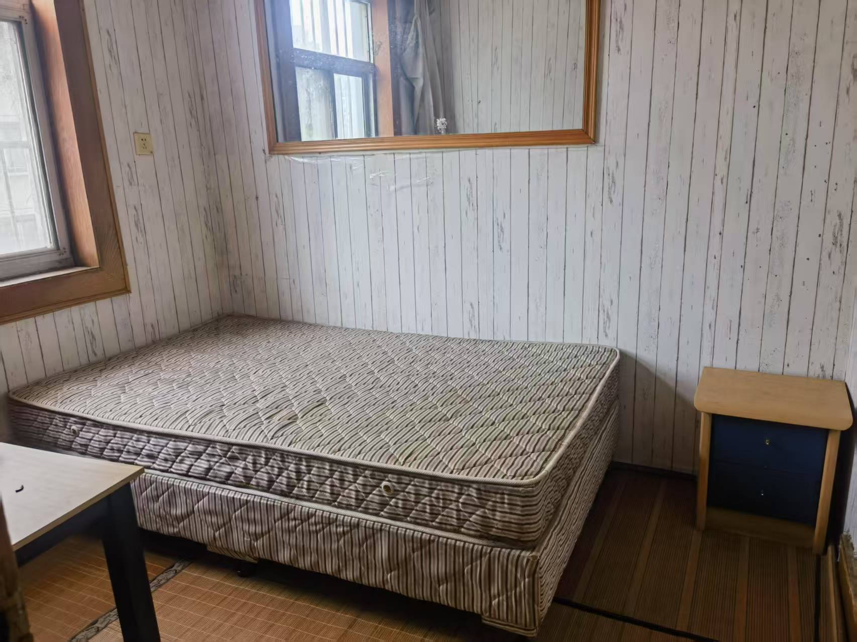 光明东村 3室1厅1卫 79m&sup2;