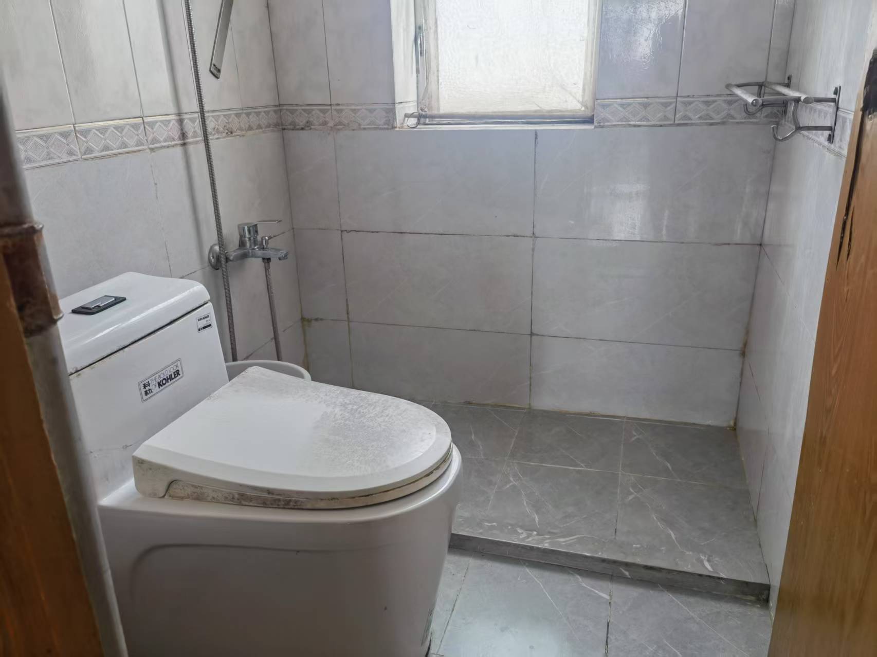 光明东村 3室1厅1卫 79m&sup2;