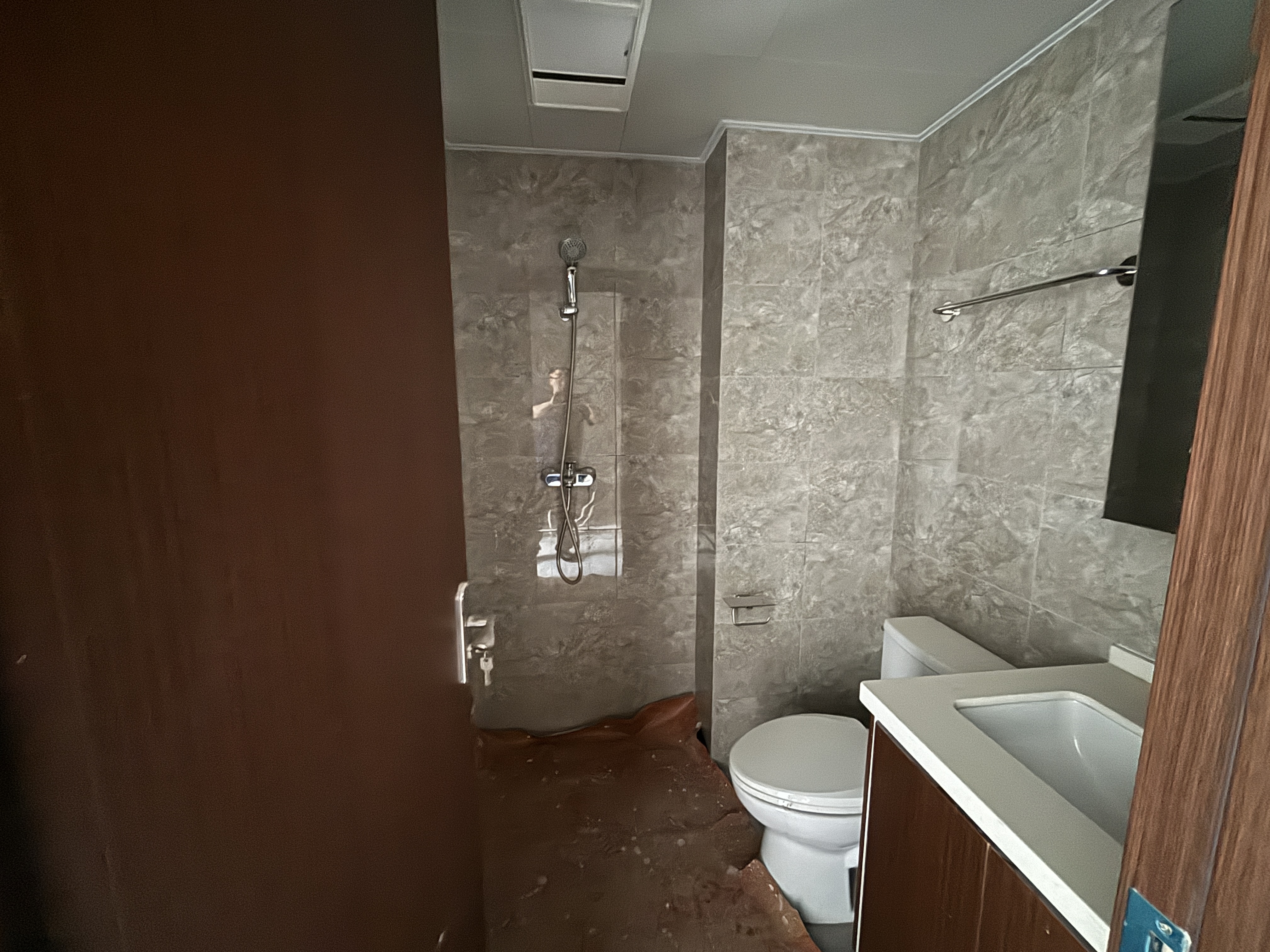 华强国际公馆 4室2厅3卫 189.25m&sup2;