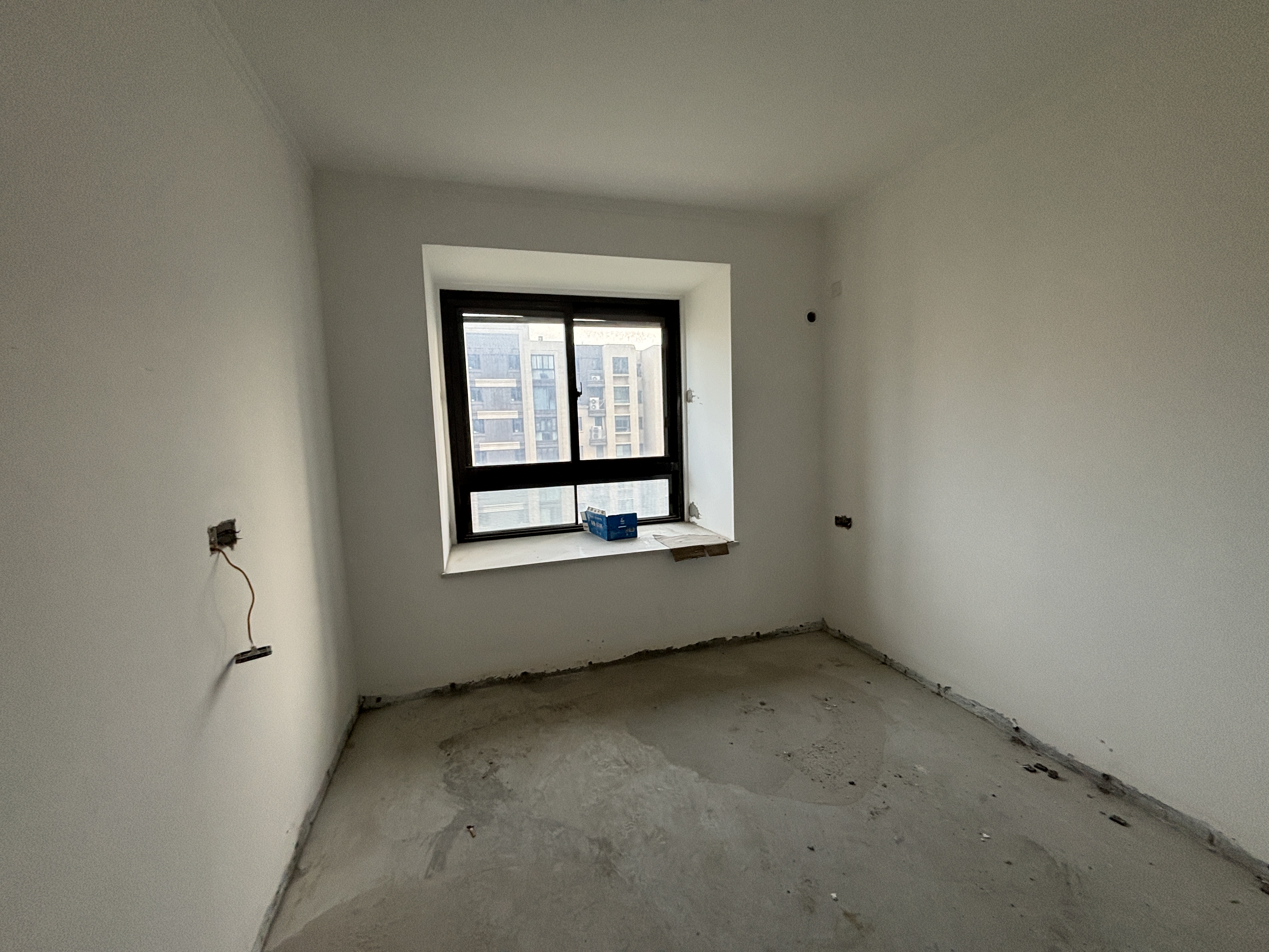 华强国际公馆 4室2厅3卫 189.25m&sup2;