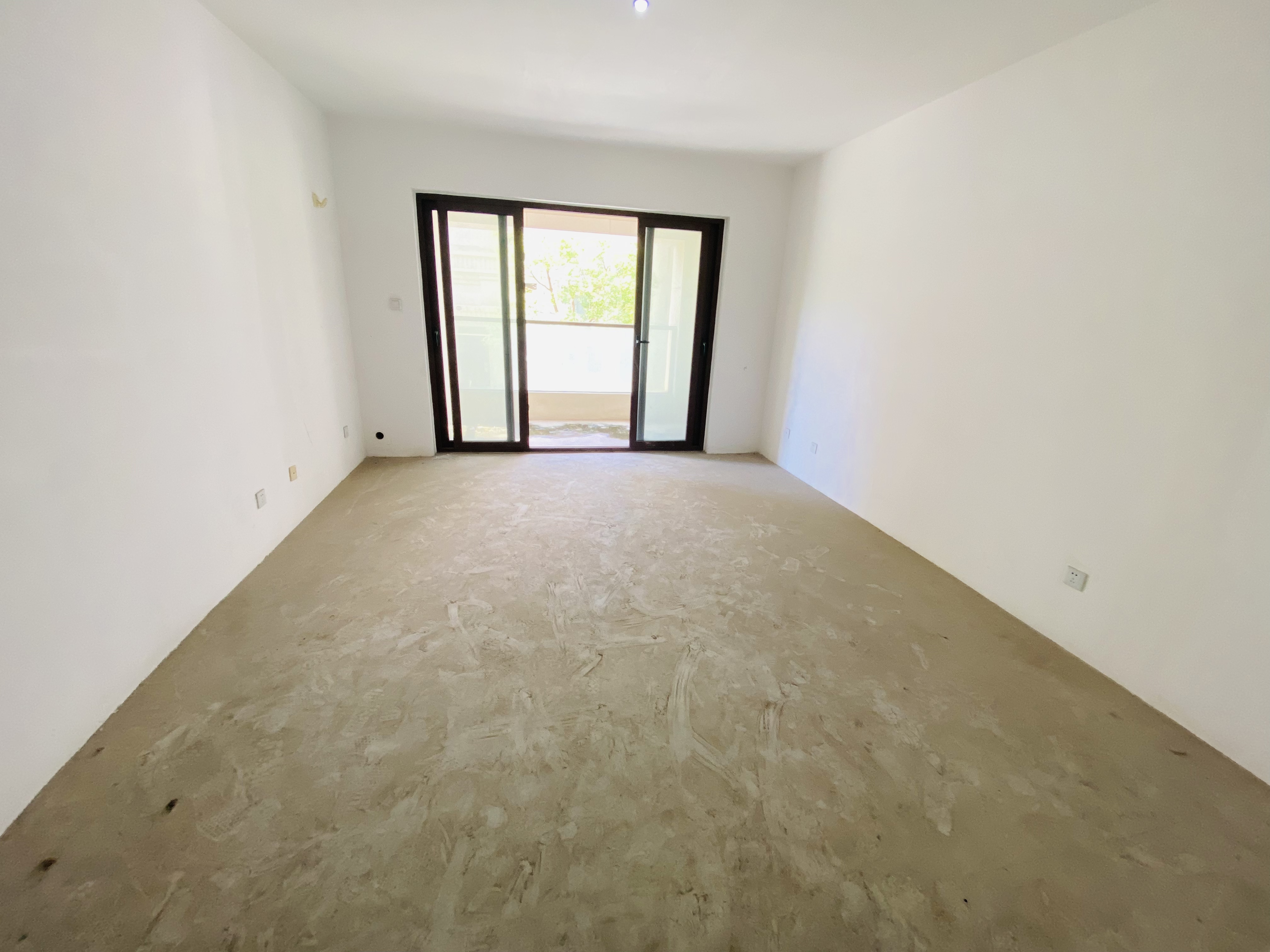 城山隐花苑 2室2厅2卫 98.29m²