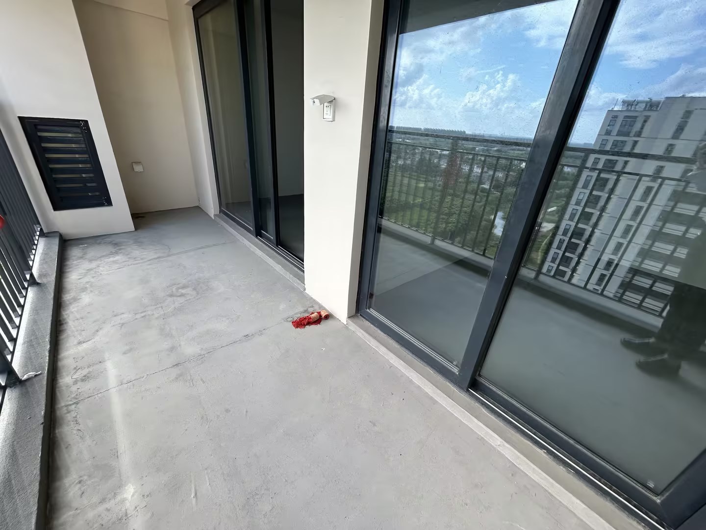 华悦铭苑 3室2厅1卫 96m&sup2;