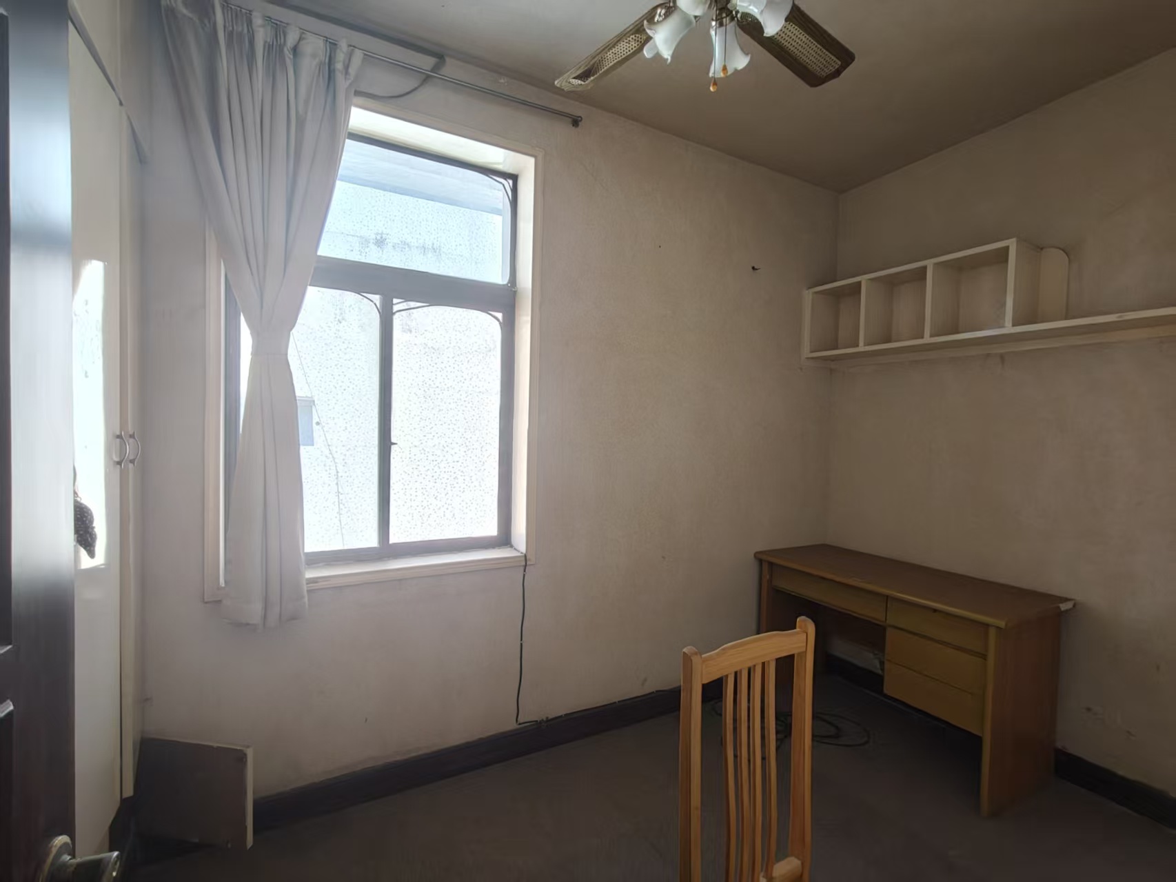 金南小区 3室2厅1卫 84m&sup2;
