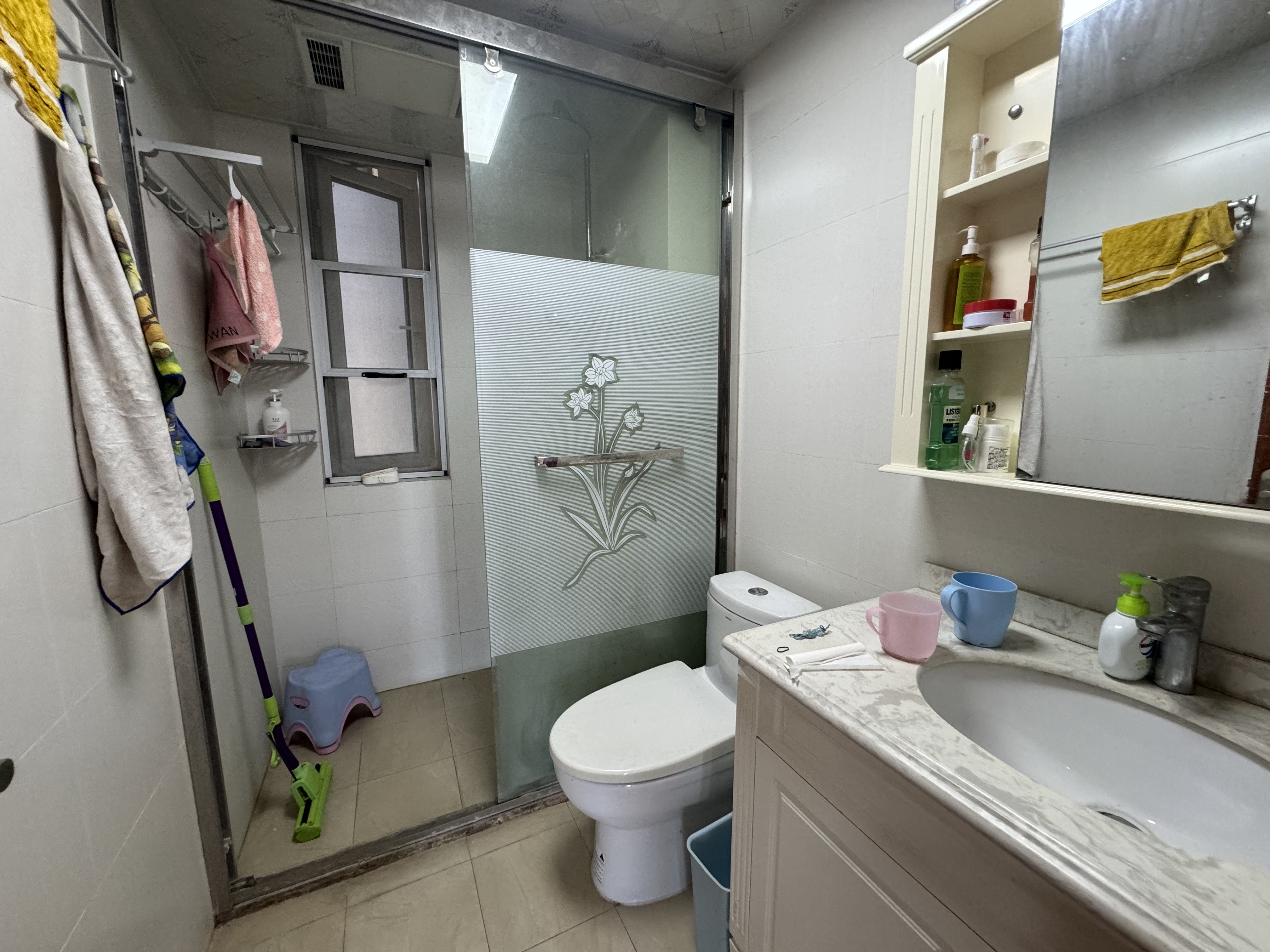 中海碧林湾 3室2厅1卫 97m&sup2;