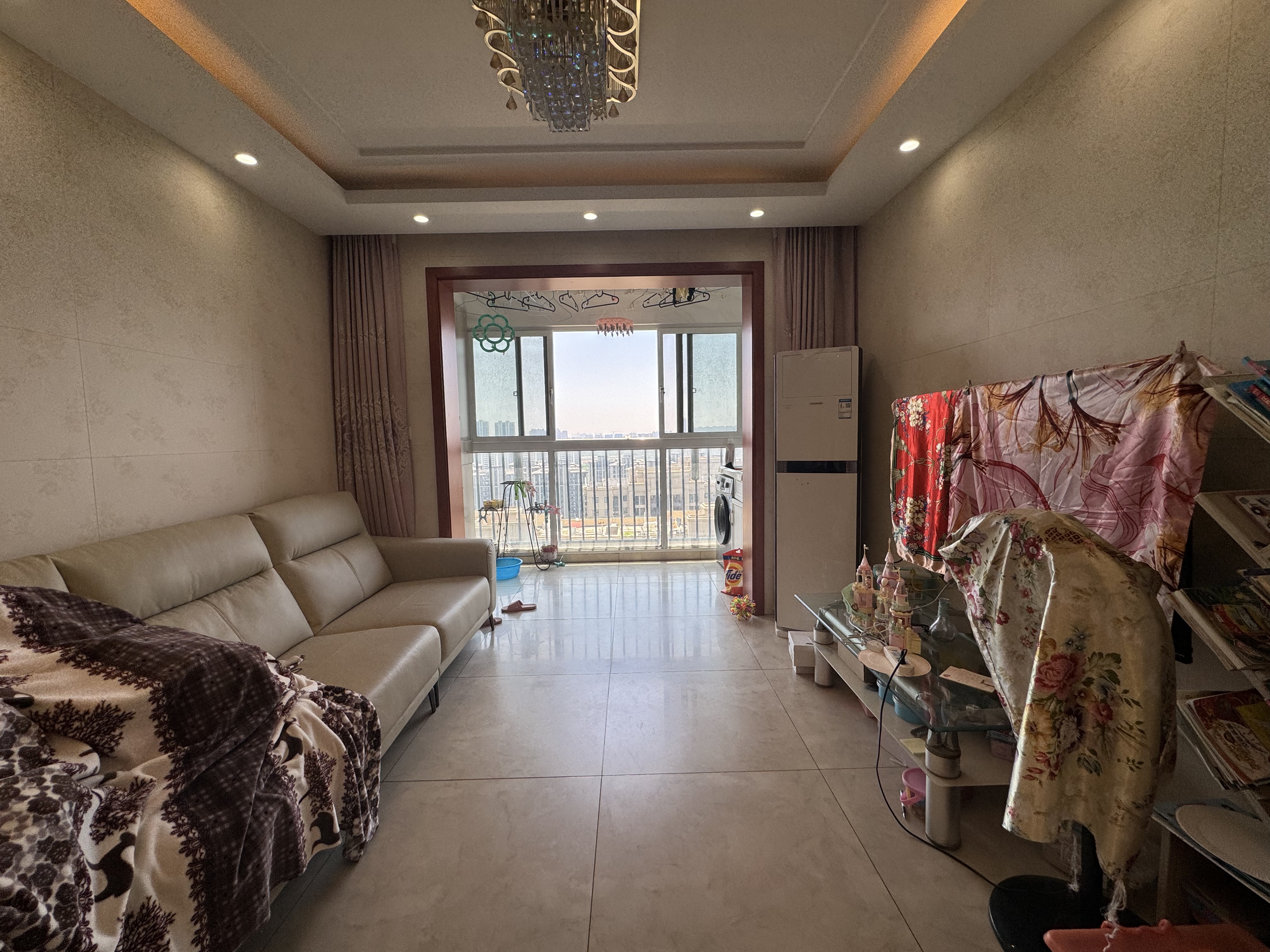 中海碧林湾 3室2厅1卫 97m²