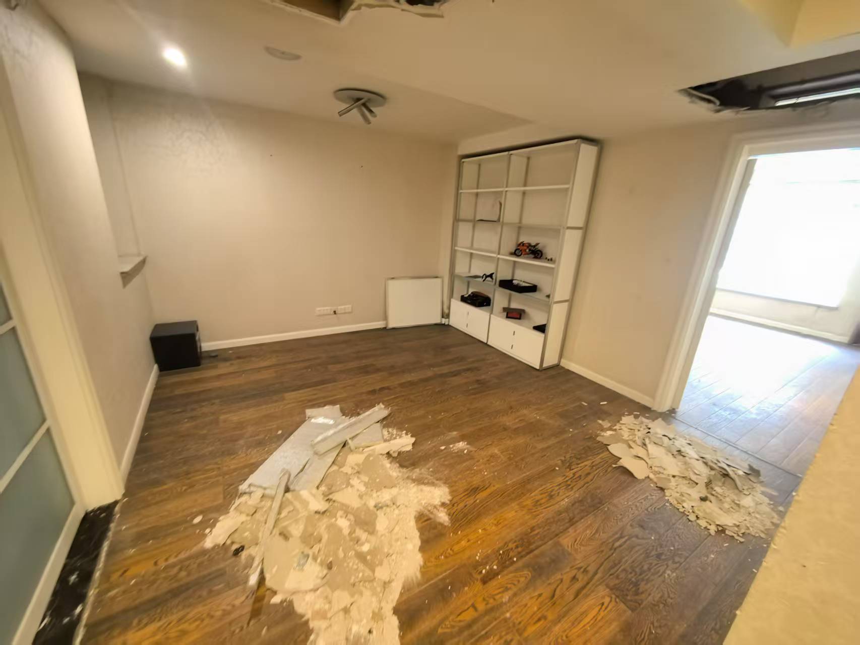 天安花园 4室2厅3卫 230.40m&sup2;
