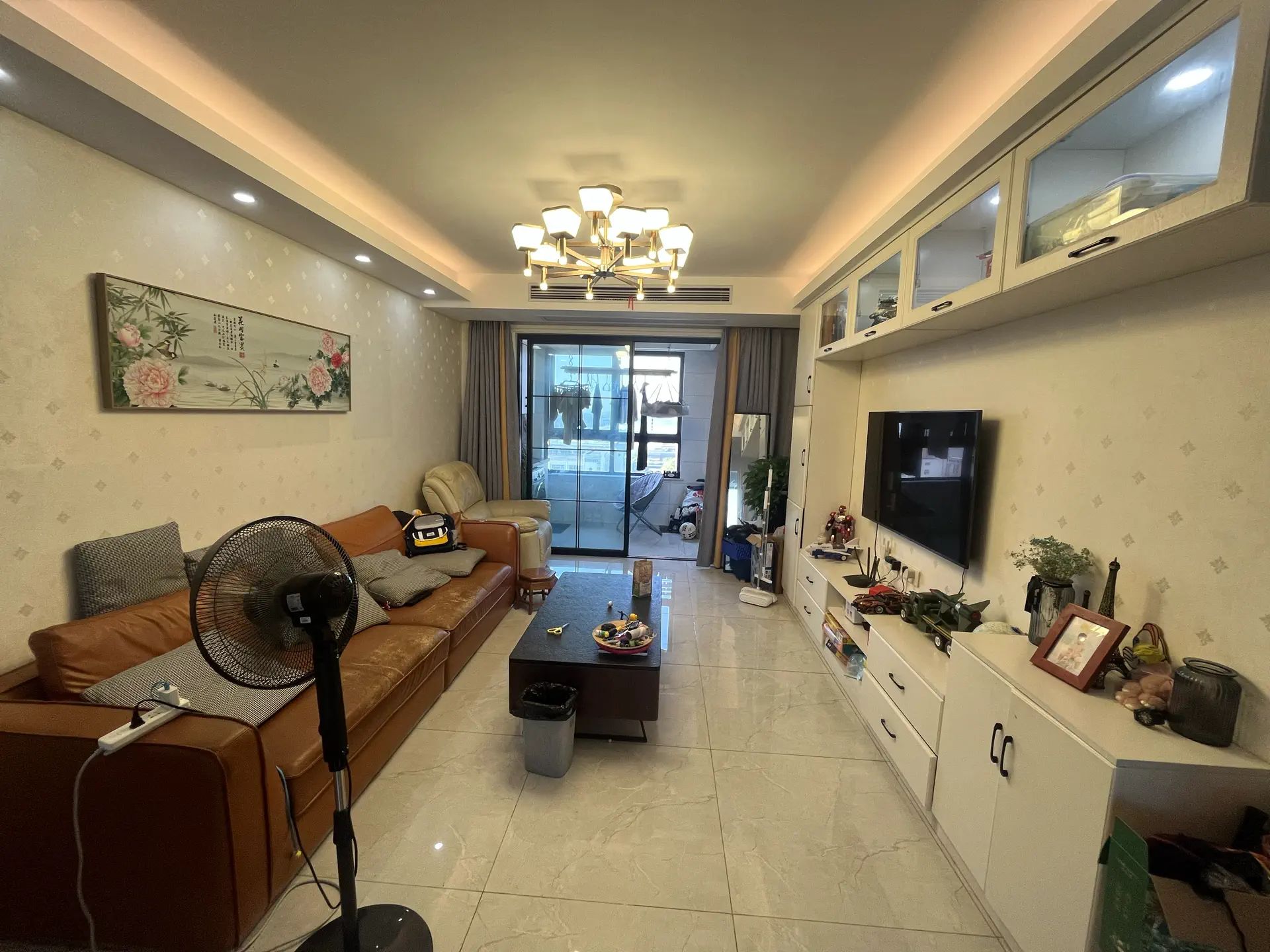 书香华府小区 3室2厅1卫 109m&sup2;