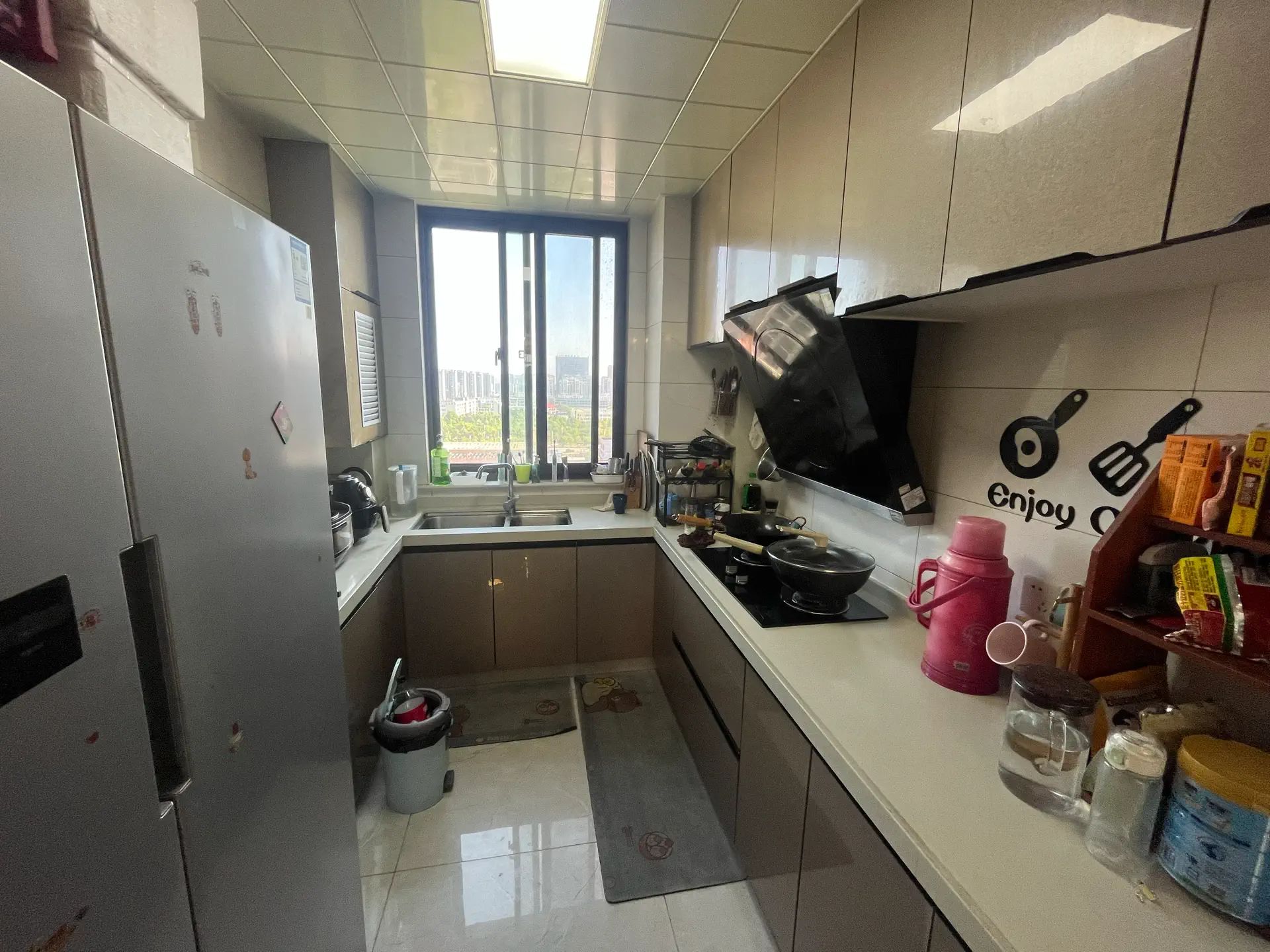 书香华府小区 3室2厅1卫 109m&sup2;