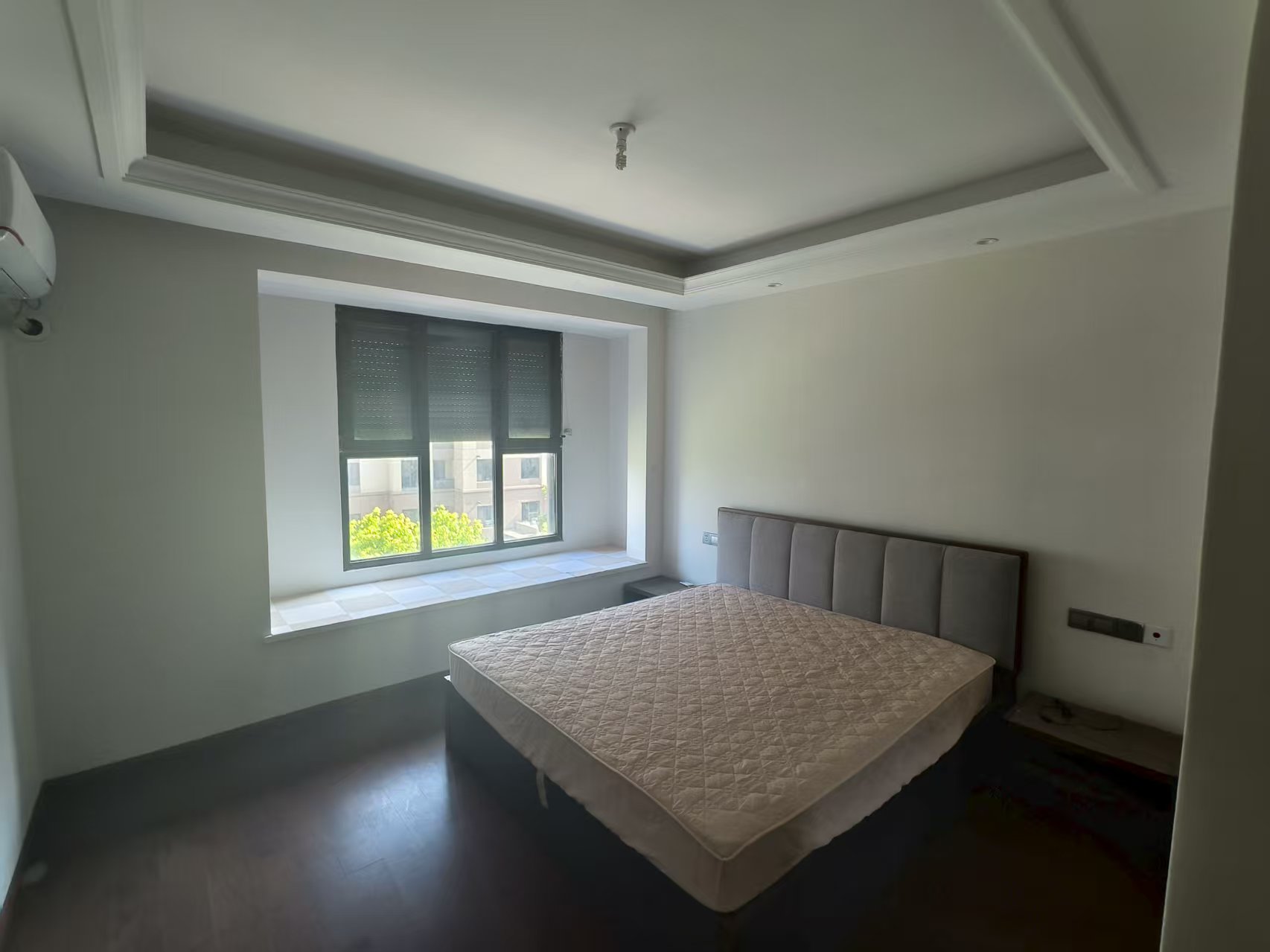 富力院士廷 4室2厅2卫 171m&sup2;