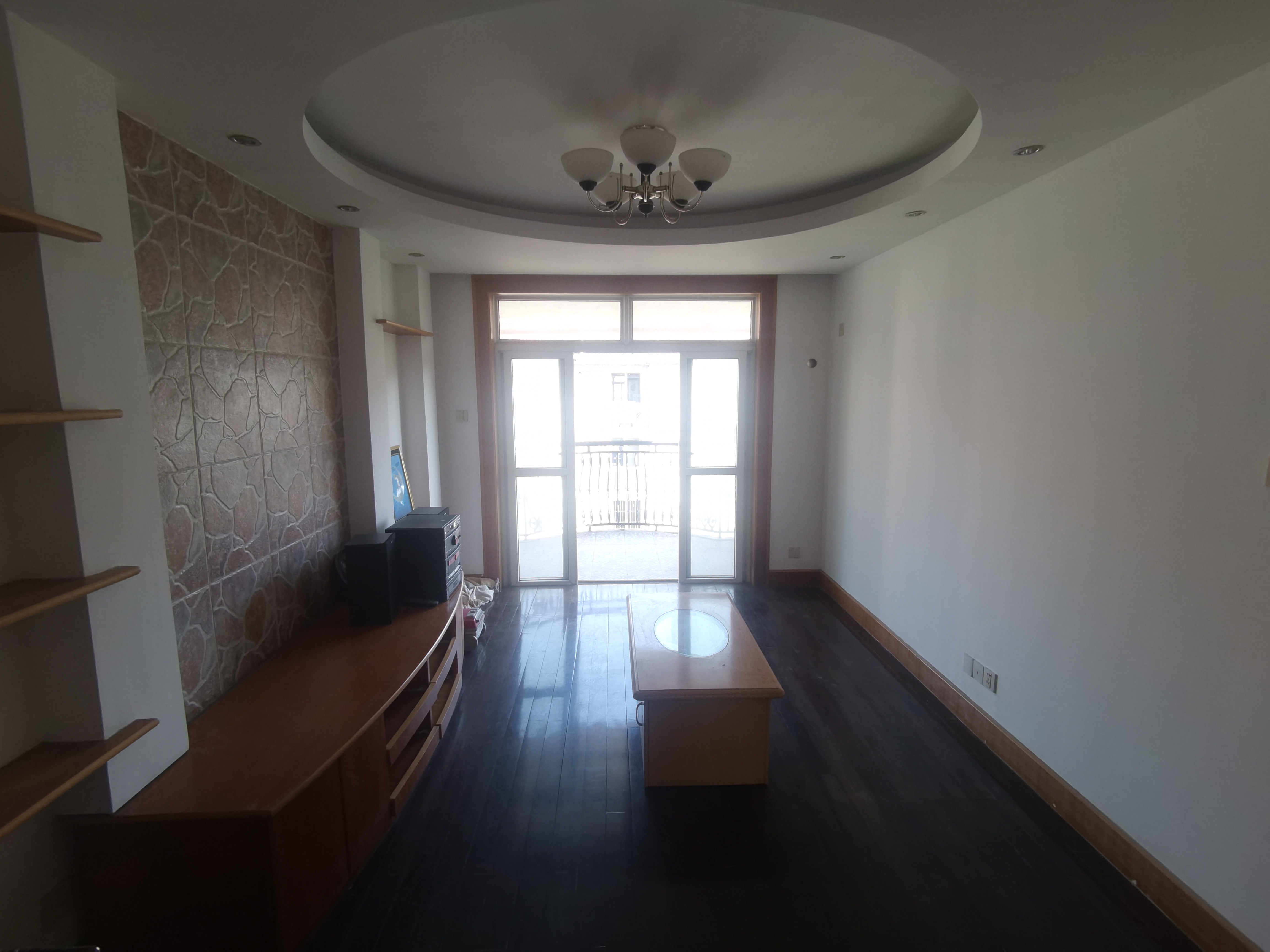 朝晖花园 4室3厅1卫 193.00m&sup2;
