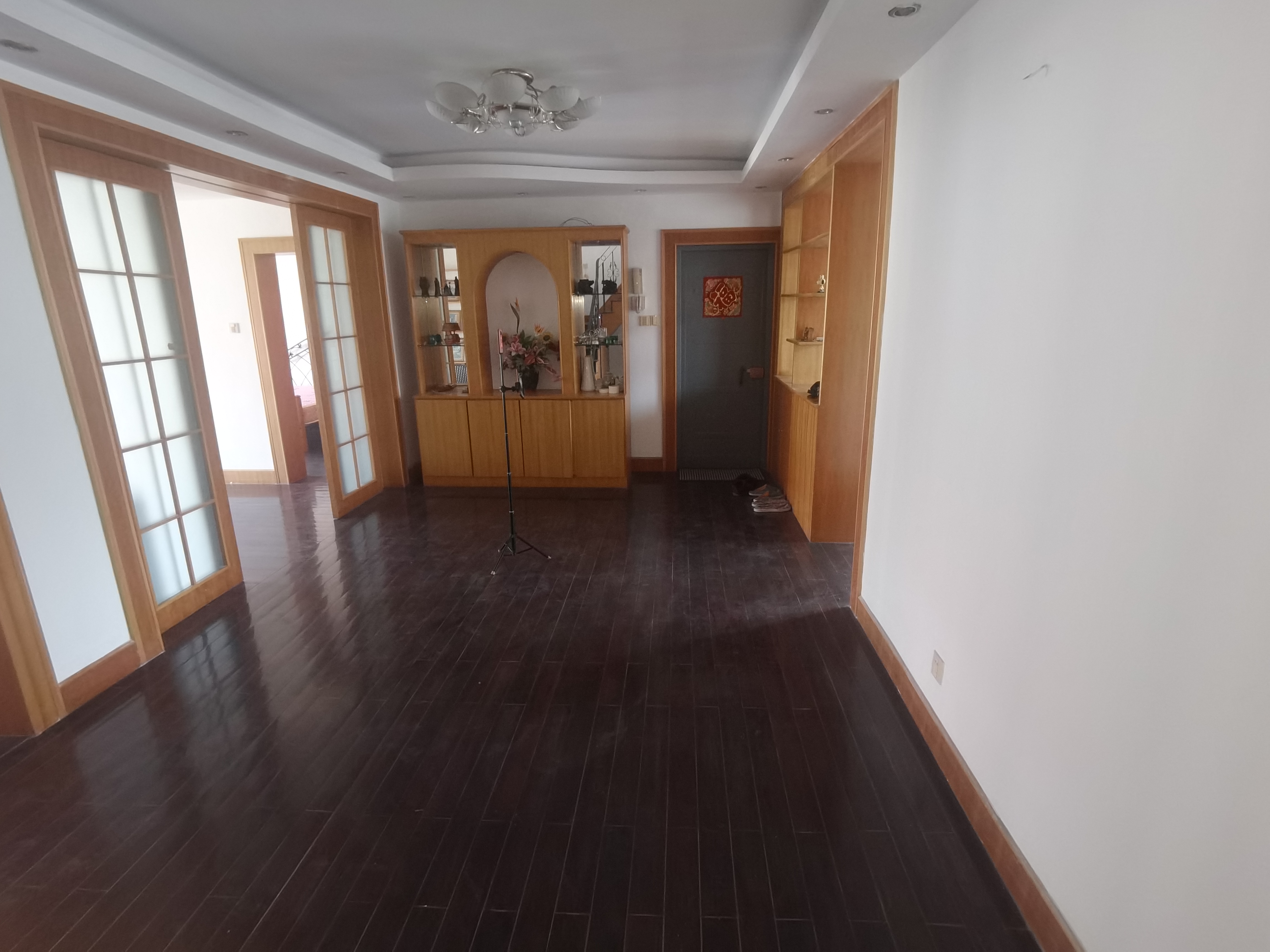 朝晖花园 4室3厅1卫 193.00m&sup2;