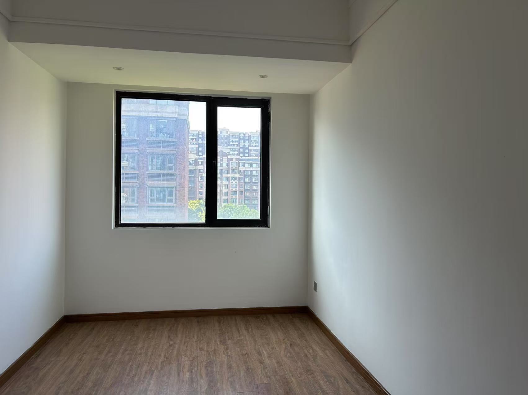 佳期漫 4室1厅1卫 147m&sup2;