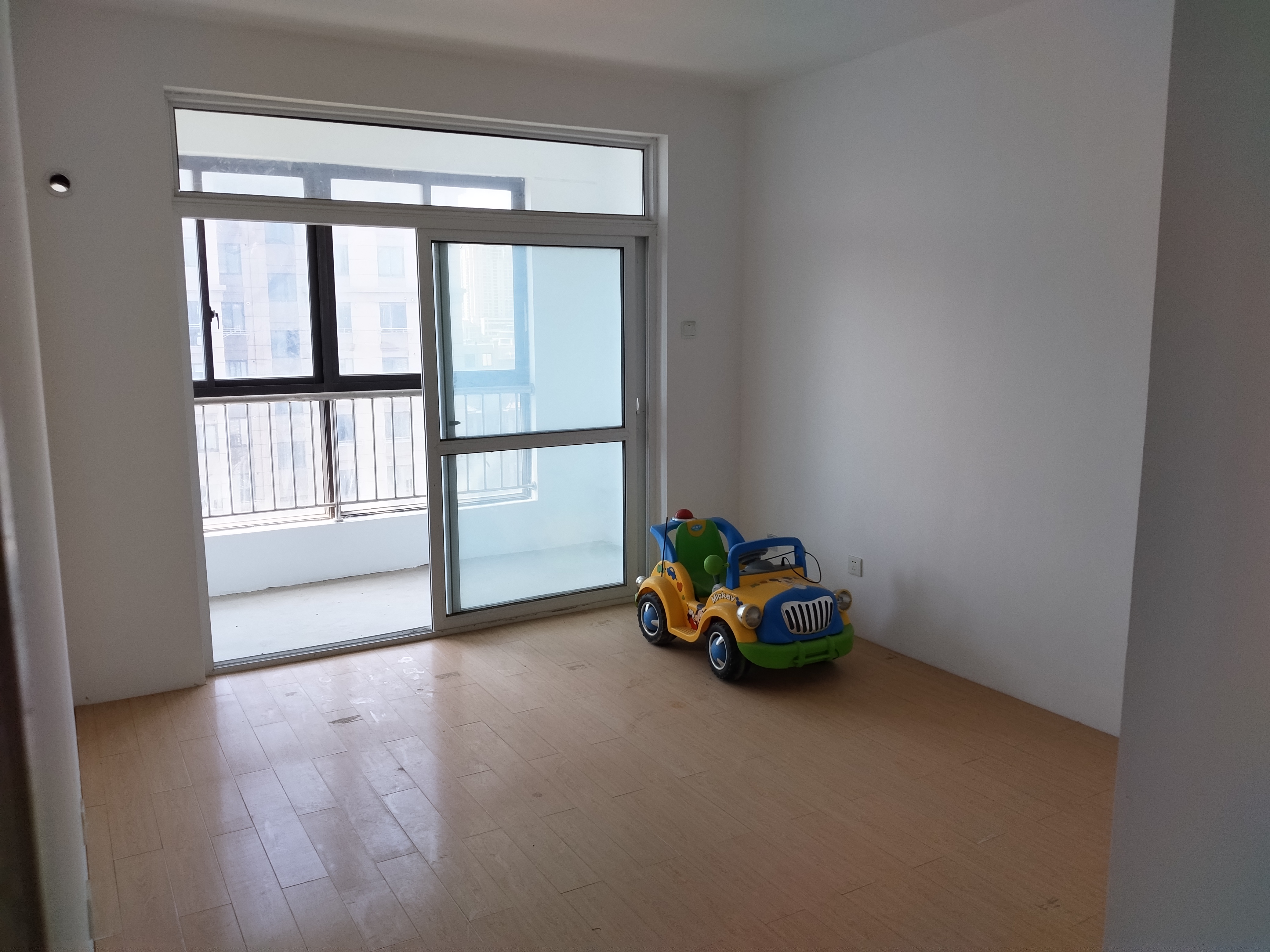 濠东小苑 3室1厅2卫 134.00m&sup2;