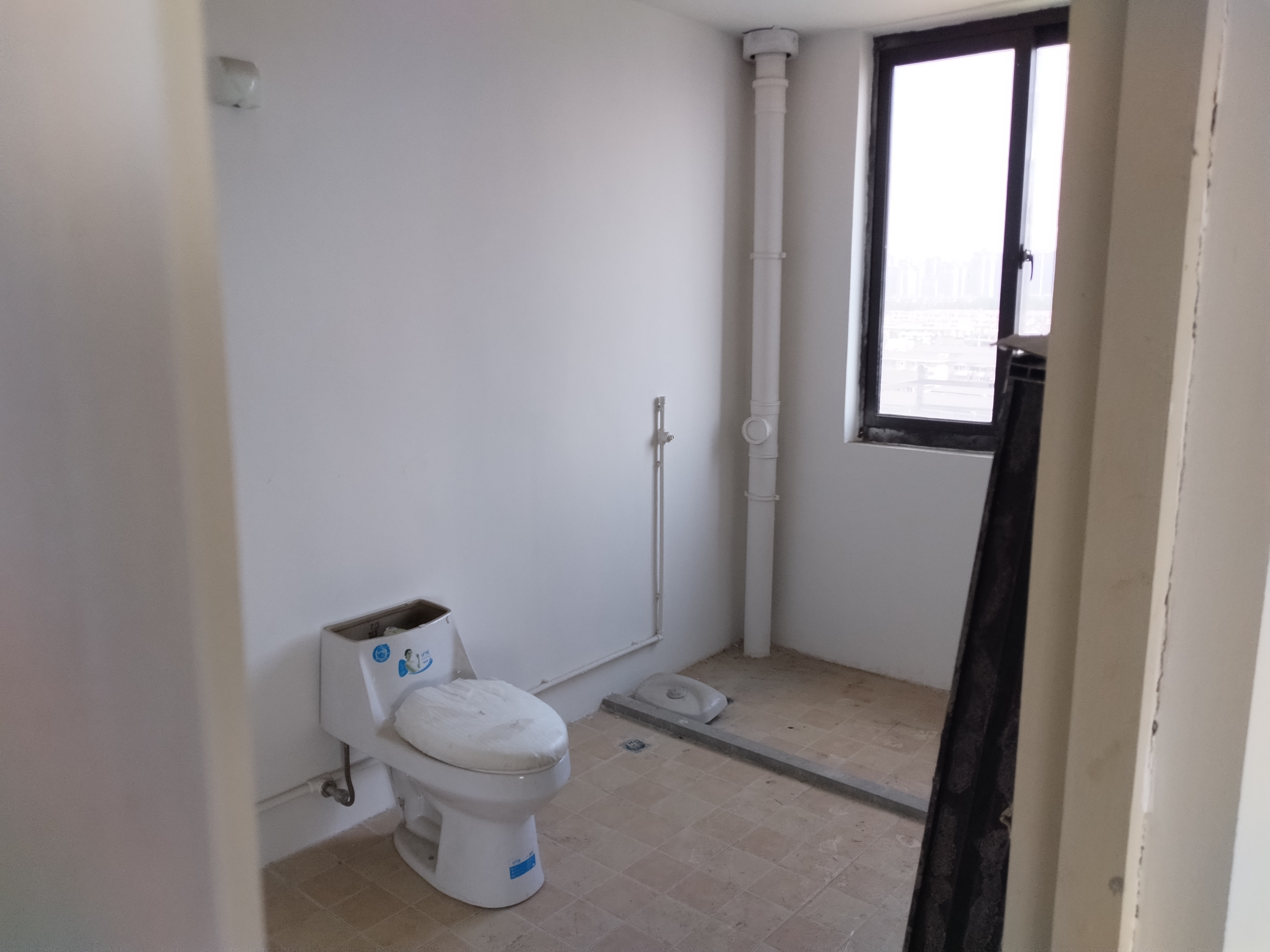 濠东小苑 3室1厅2卫 134.00m&sup2;