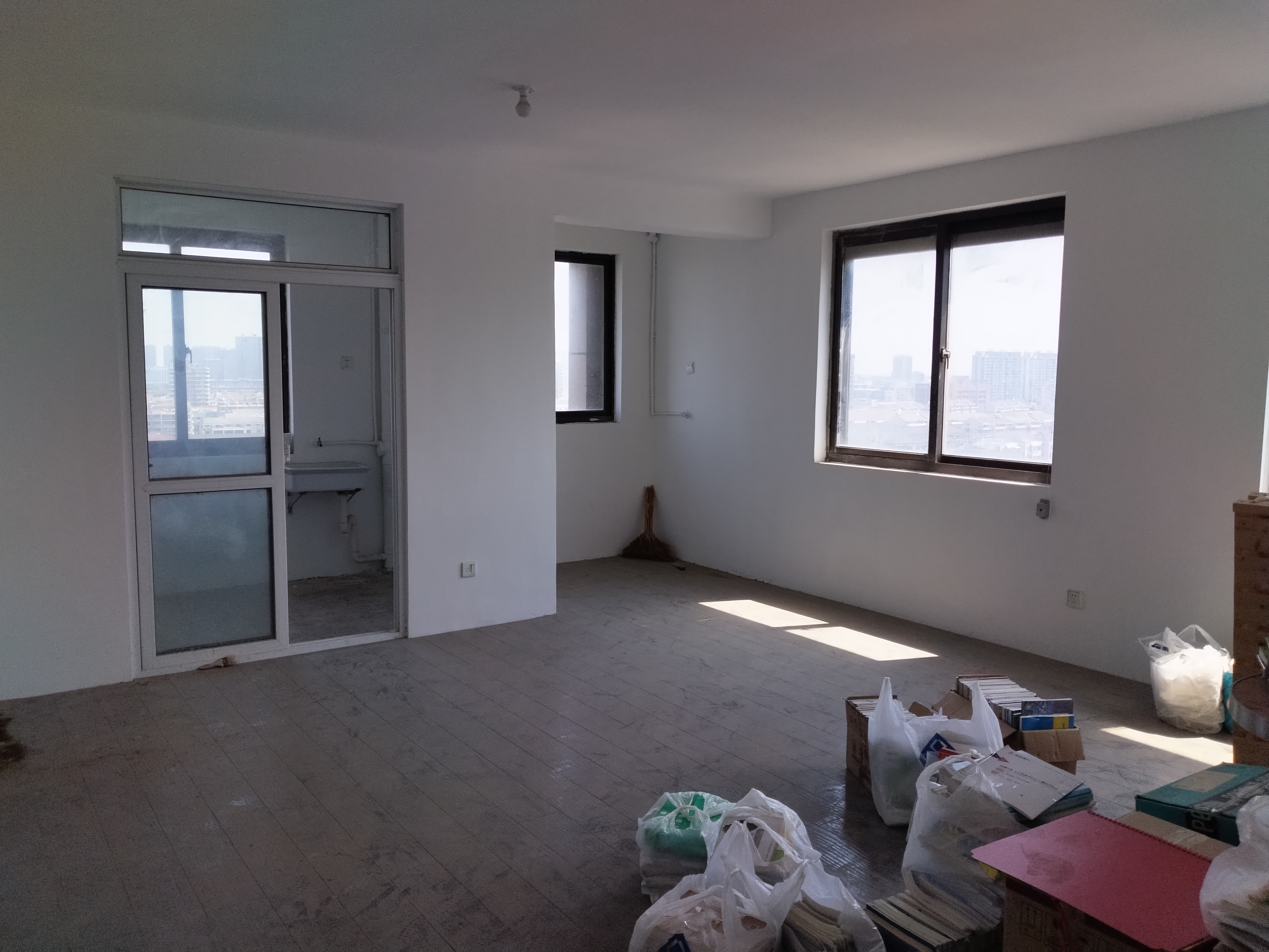 濠东小苑 3室1厅2卫 134.00m²