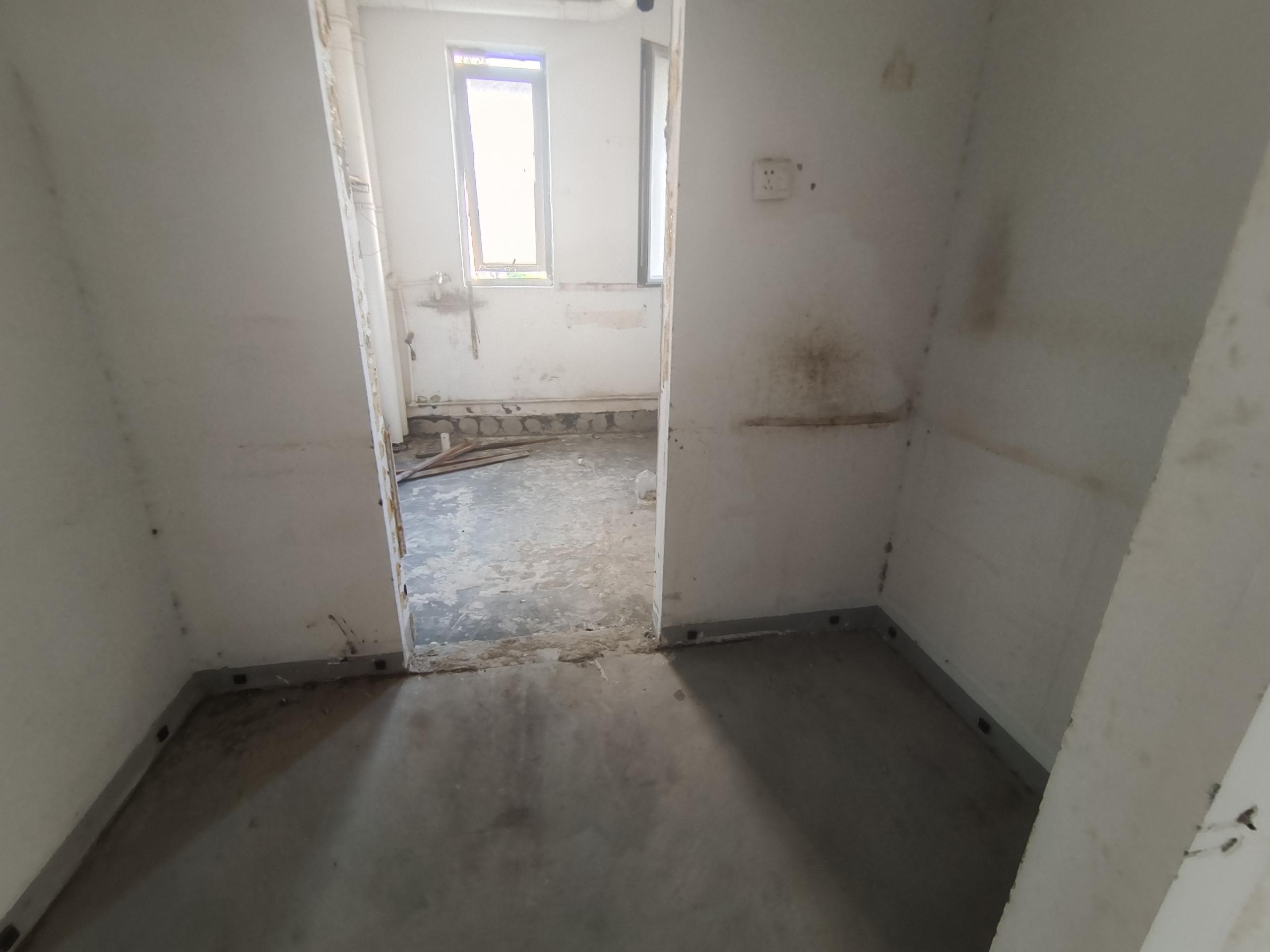 南通橡树湾 4室2厅2卫 166m&sup2;
