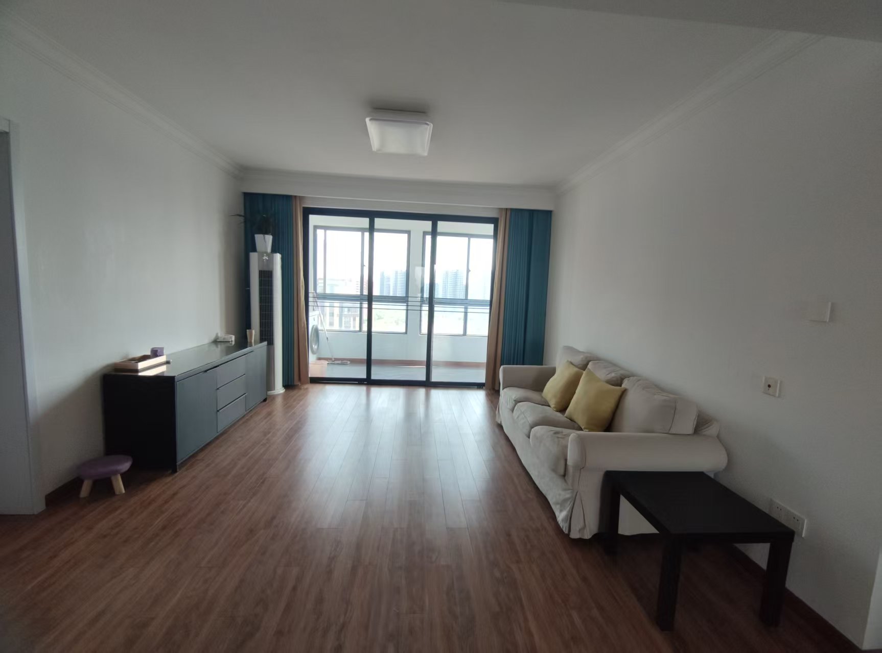 红星嘉苑 3室2厅2卫 138.00m&sup2;