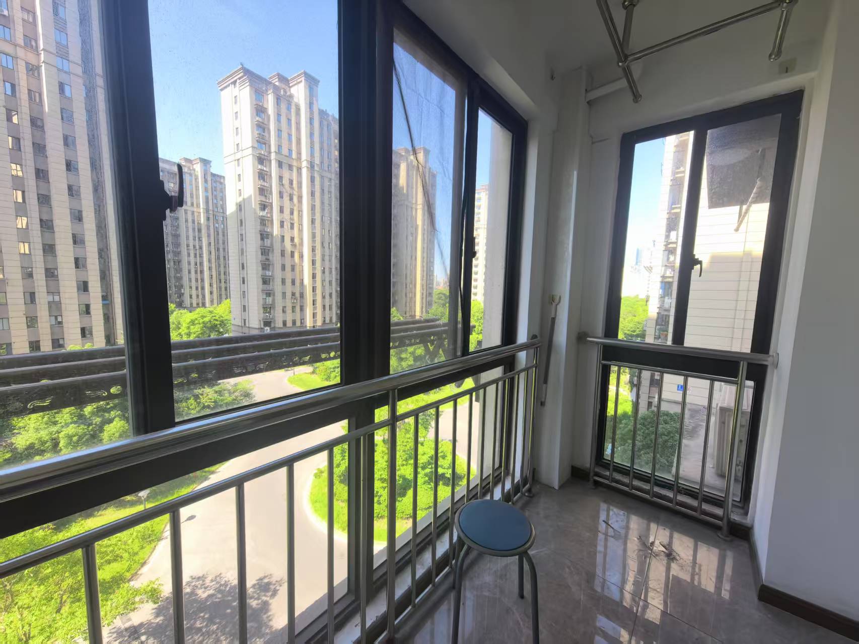 紫东南苑北区 2室1厅1卫 96.45m²