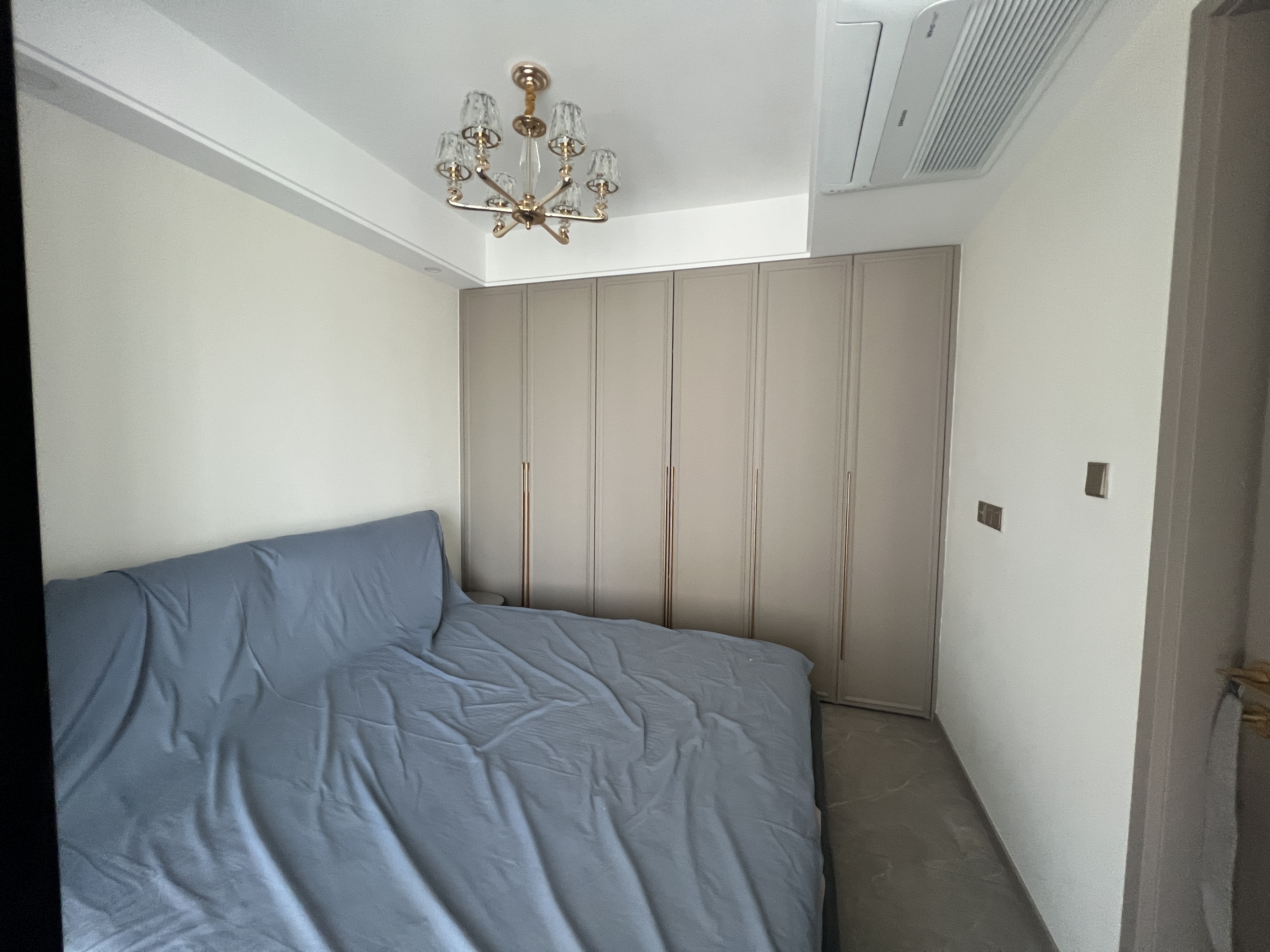 华强国际公馆 4室2厅1卫 149.00m&sup2;
