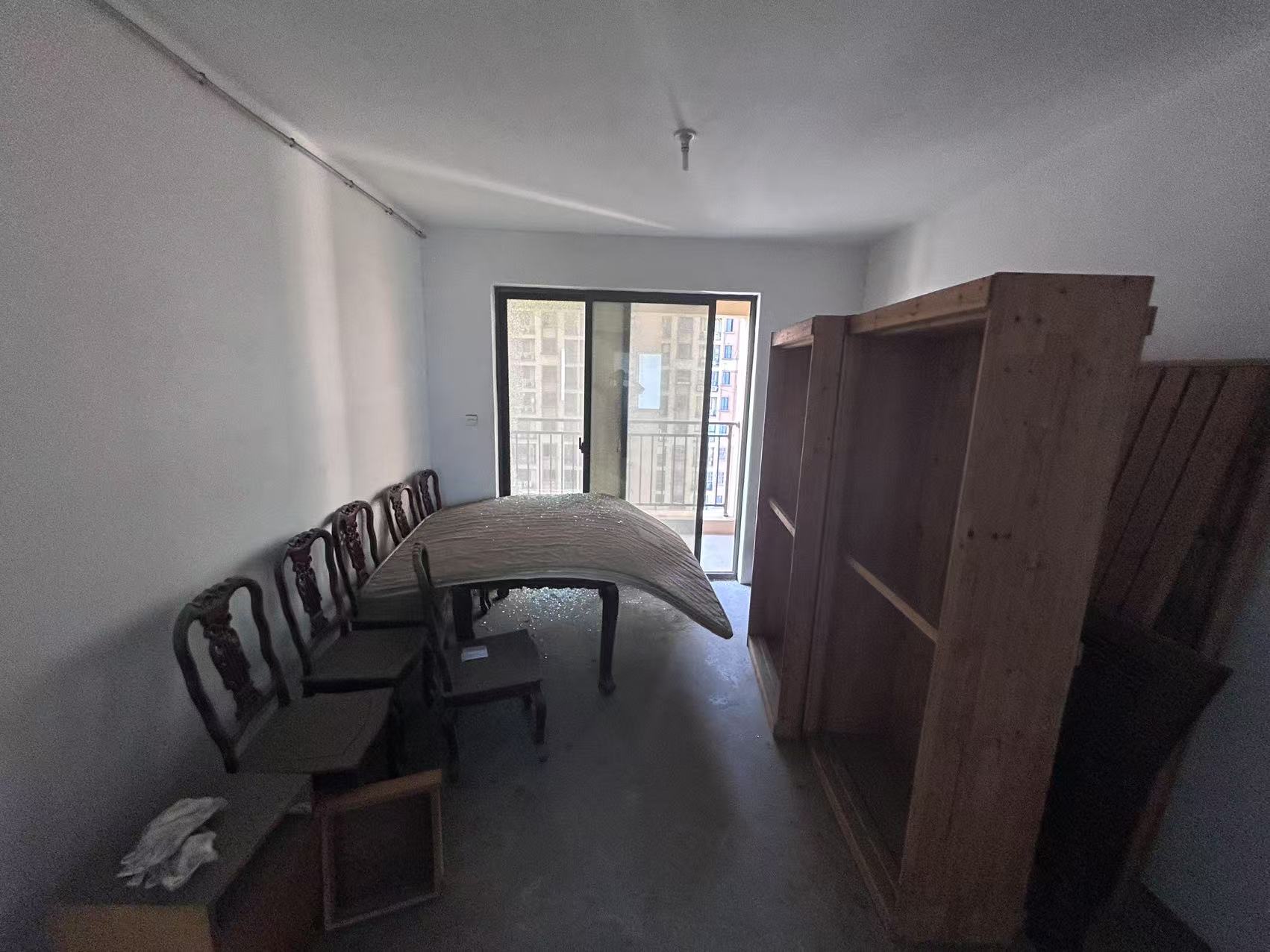 华强城一期 3室2厅1卫 101m&sup2;