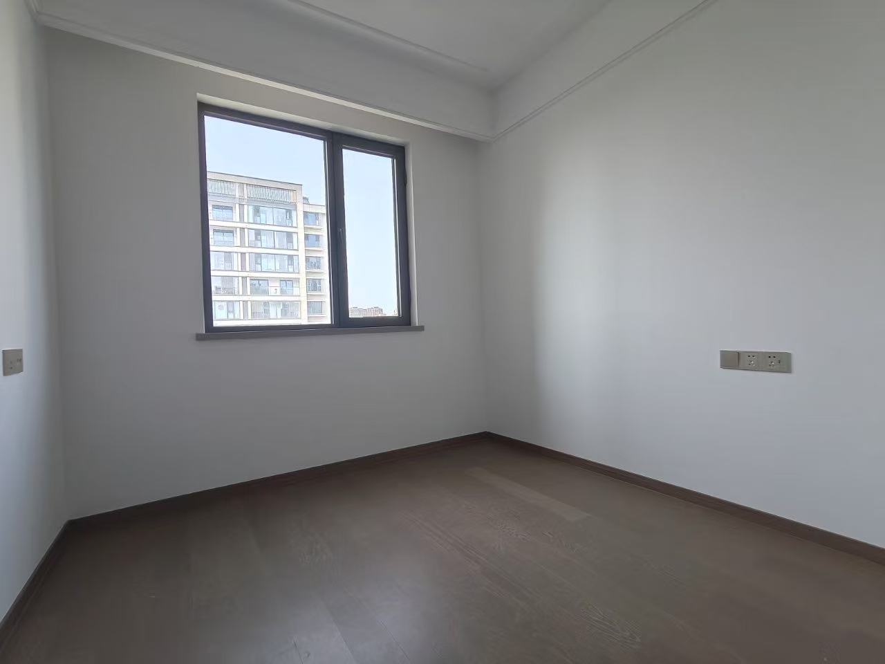 华宇锦绣澜湾 4室2厅2卫 143m&sup2;