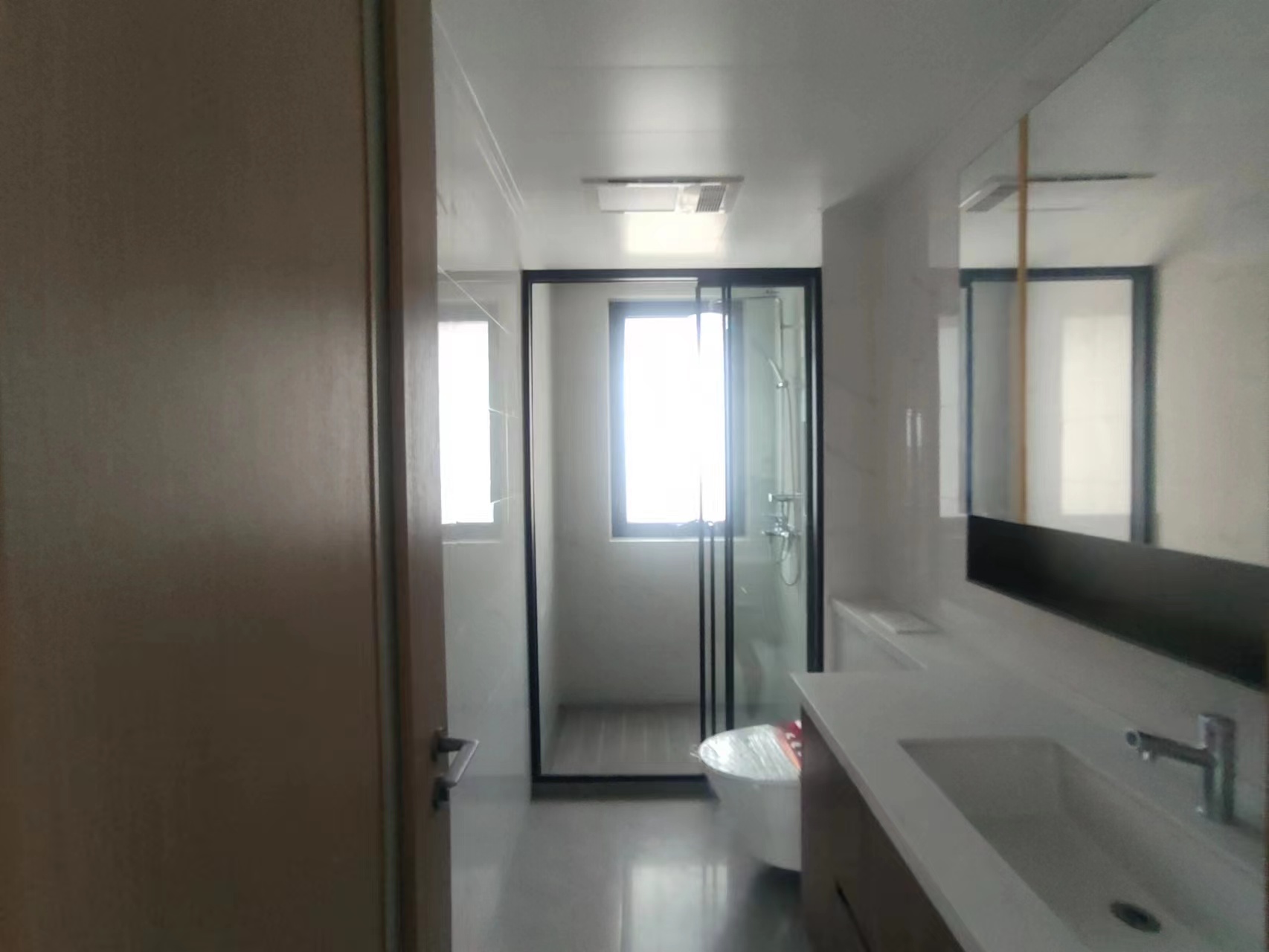 中铁壹号院 3室2厅2卫 142m&sup2;