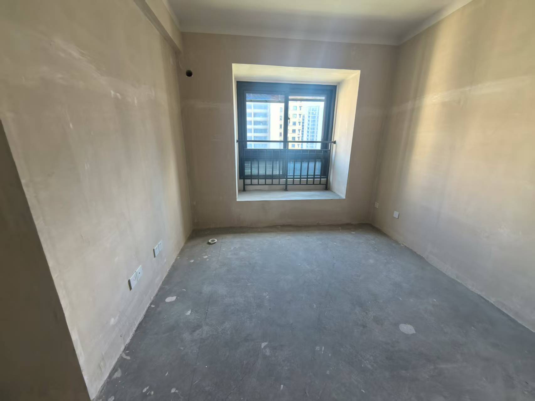 绿地江海图 3室2厅1卫 89m&sup2;