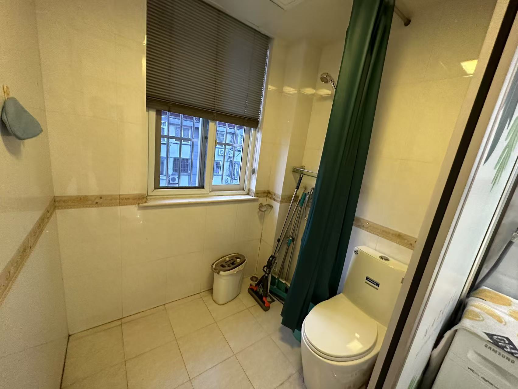 文峰路17号 3室2厅1卫 98m&sup2;