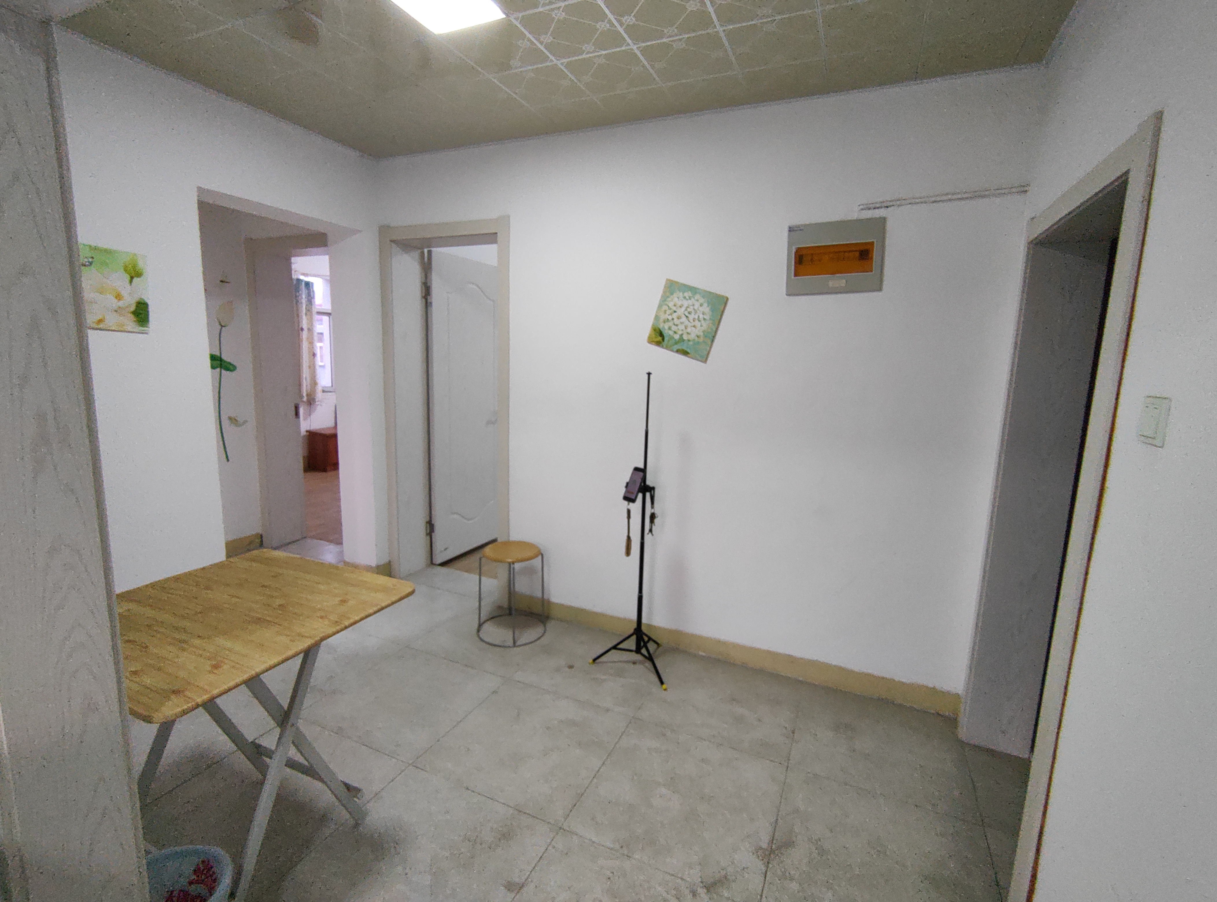 濠东路39号 3室2厅1卫 83.00m&sup2;