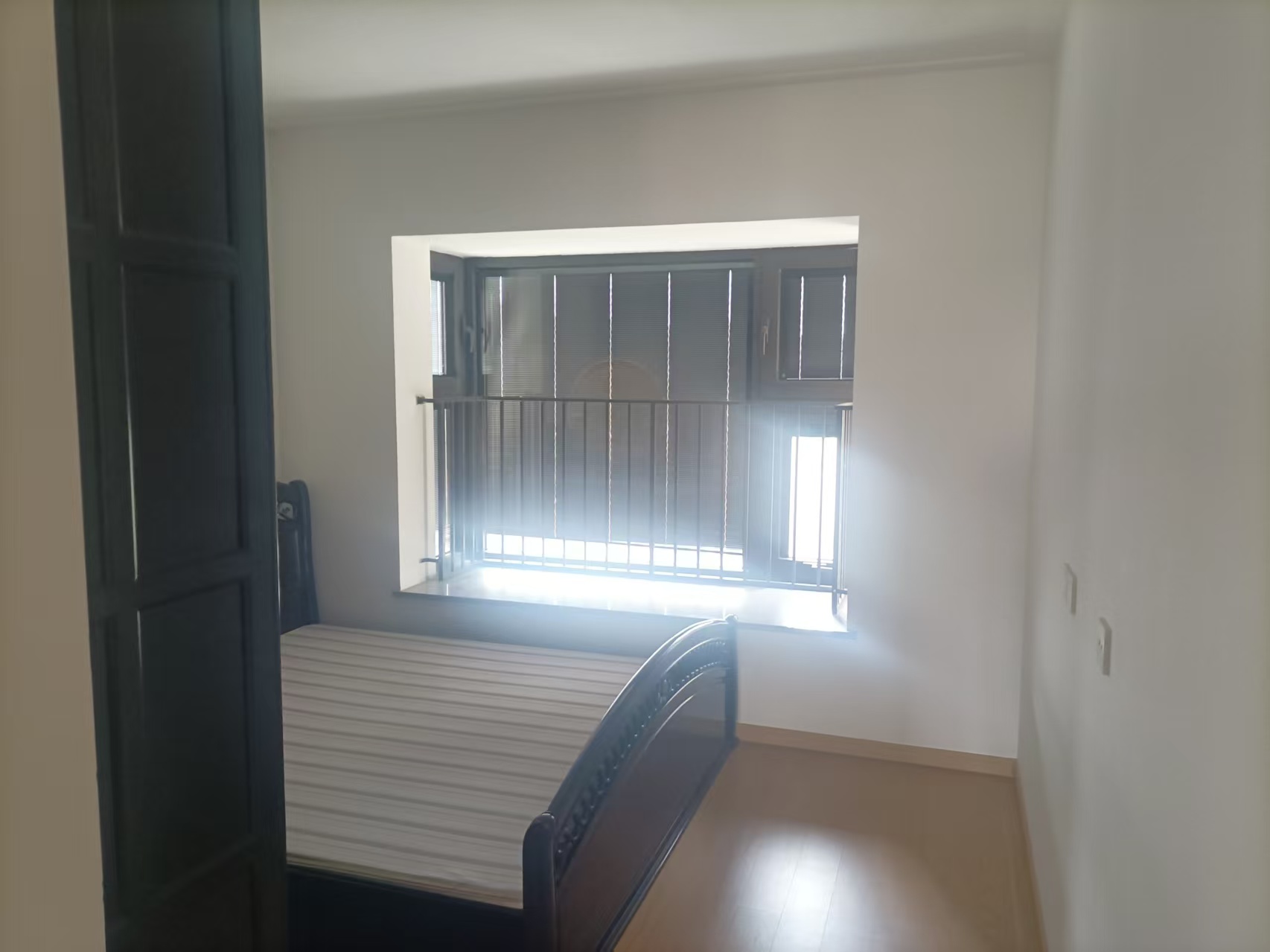 时光漫城 4室2厅2卫 125m&sup2;