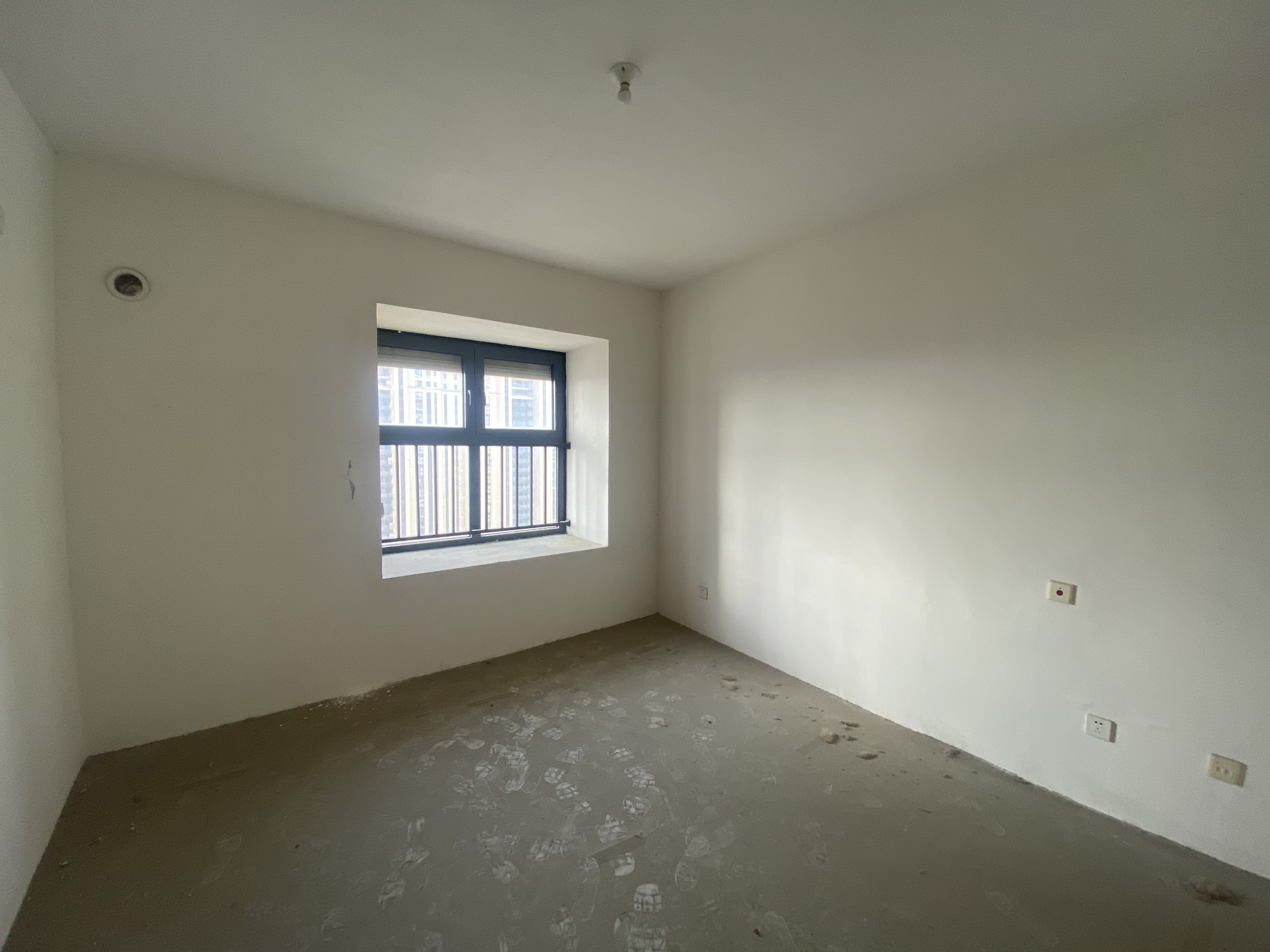 万达华府 4室2厅2卫 140.94m&sup2;