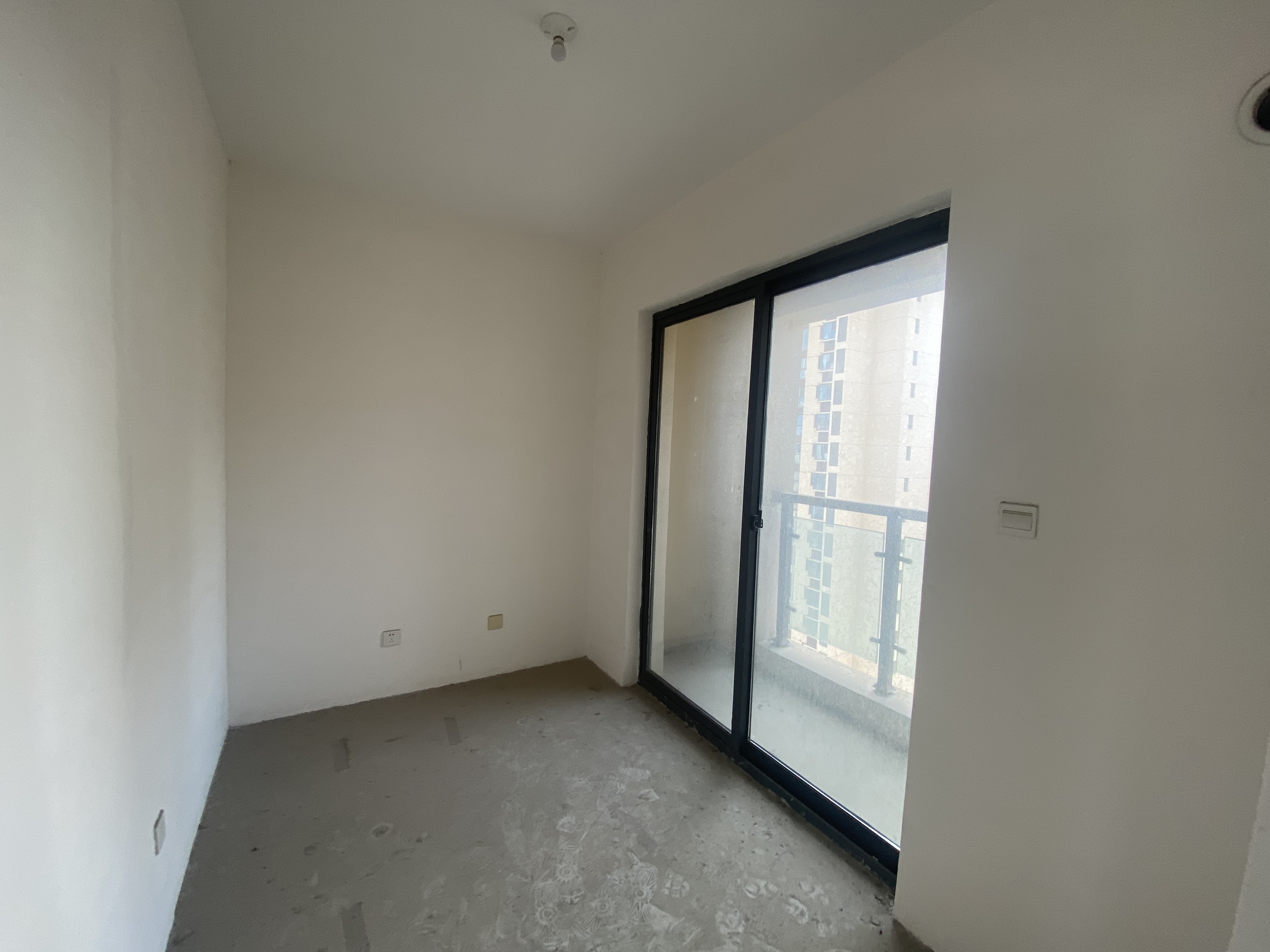万达华府 4室2厅2卫 140.94m&sup2;