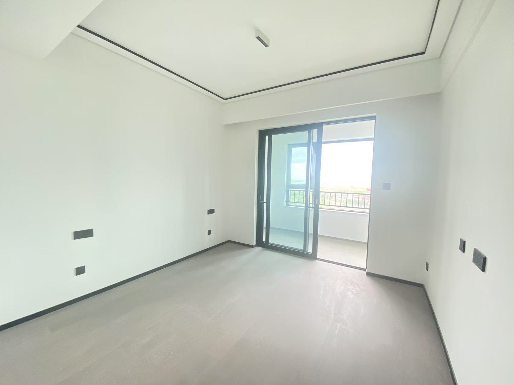 滨江玺 3室2厅3卫 190m&sup2;