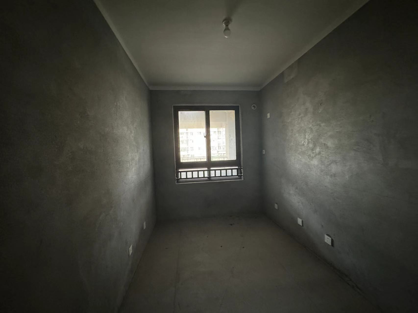 保利香槟国际 3室2厅1卫 101.67m&sup2;