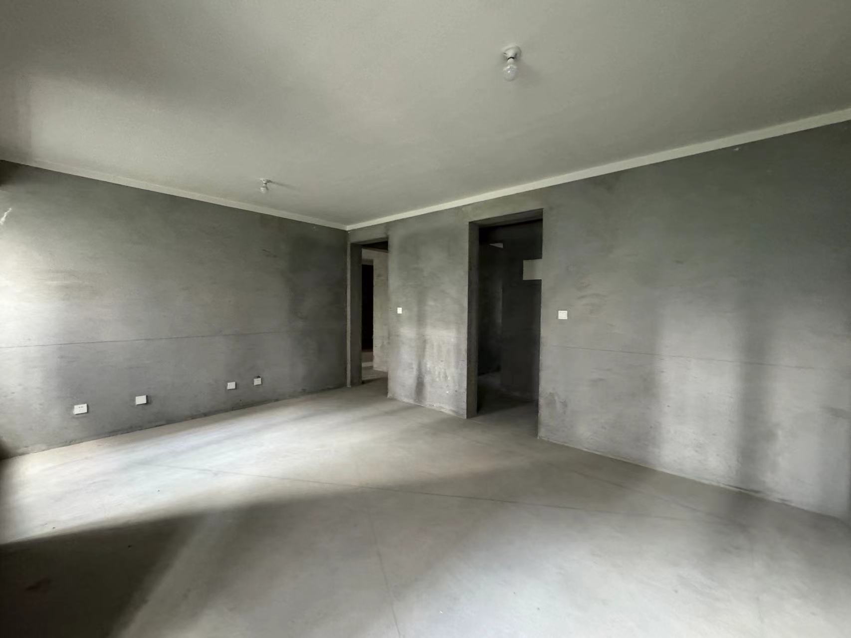 保利香槟国际 3室2厅1卫 101.67m&sup2;