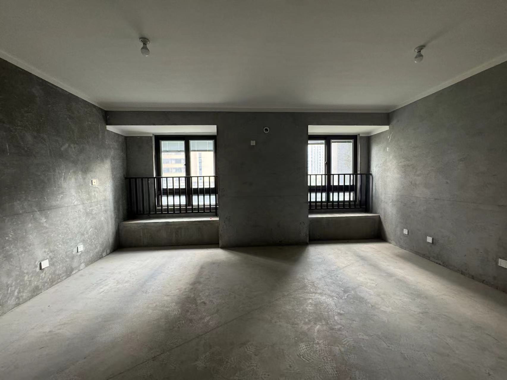保利香槟国际 3室2厅1卫 101.67m&sup2;