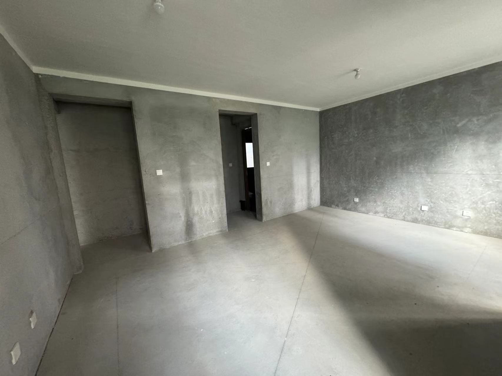 保利香槟国际 3室2厅1卫 101.67m&sup2;