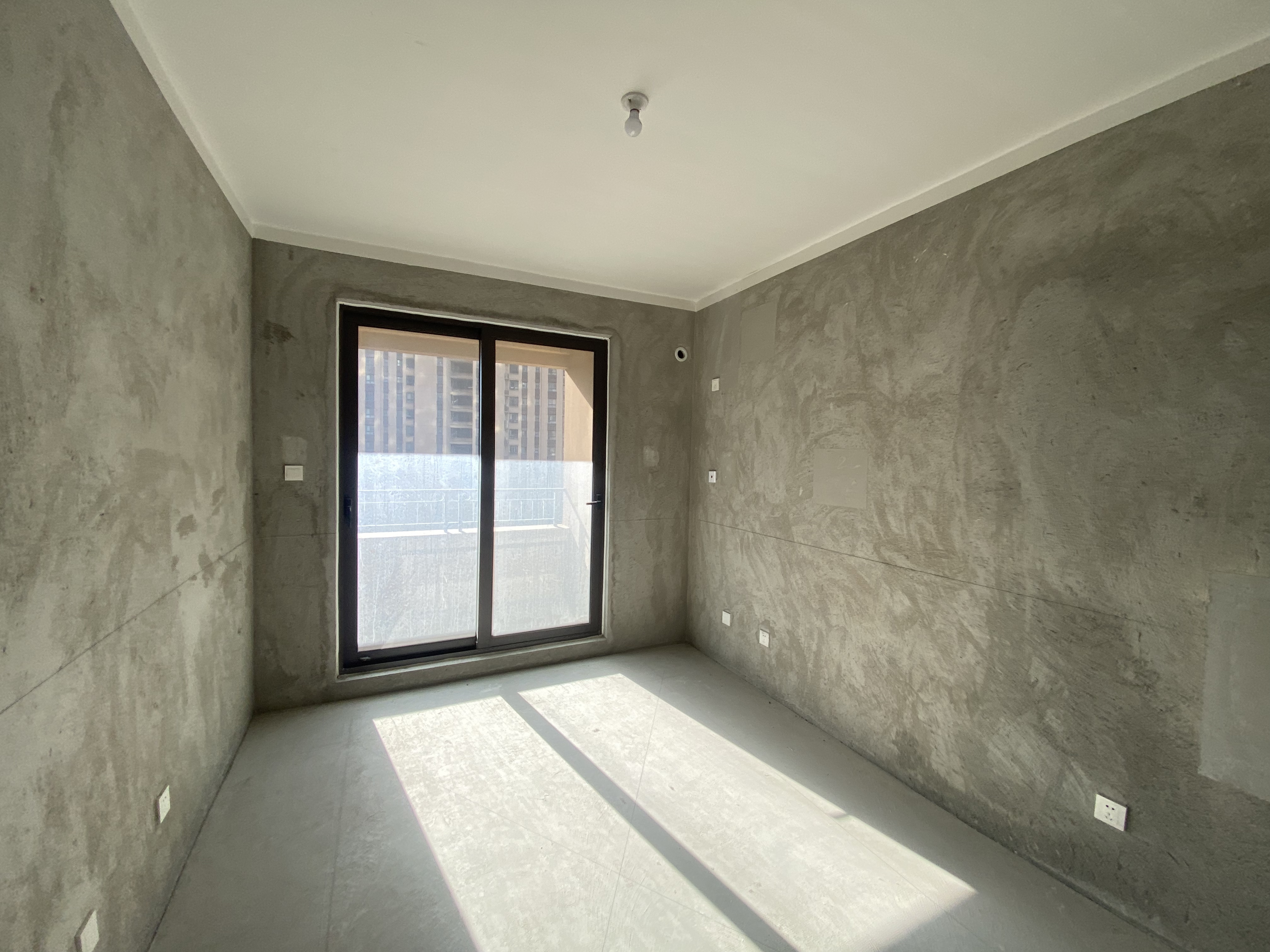 保利香槟国际 4室2厅2卫 143.35m&sup2;