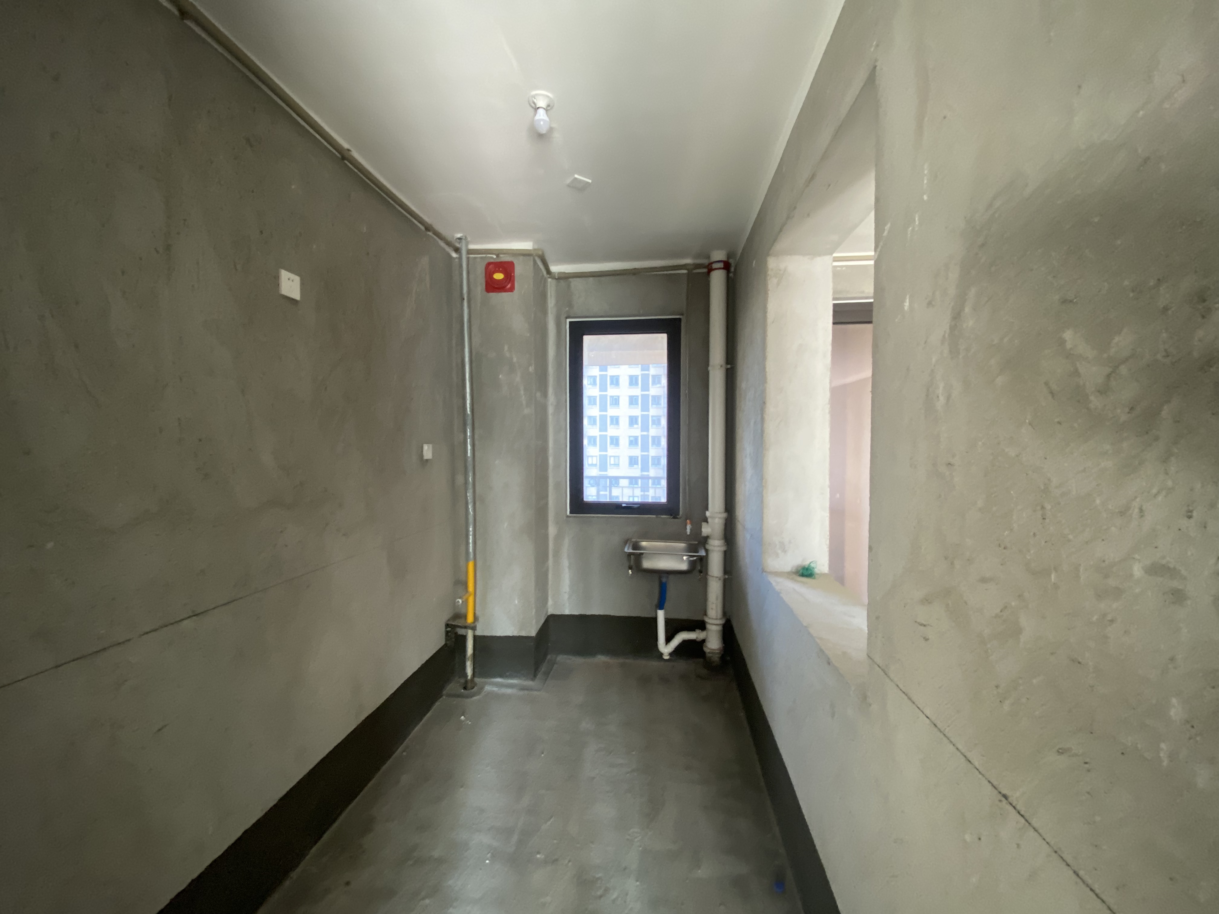 保利香槟国际 4室2厅2卫 143.35m&sup2;