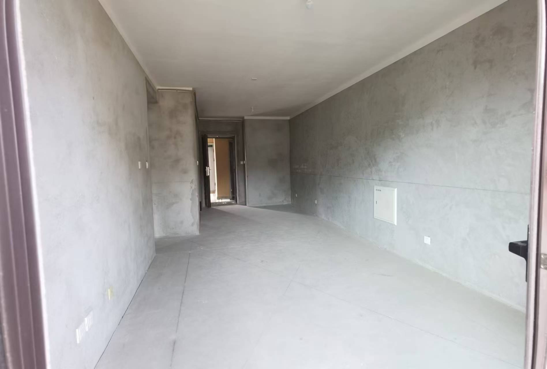 保利香槟国际 3室2厅1卫 100.73m&sup2;