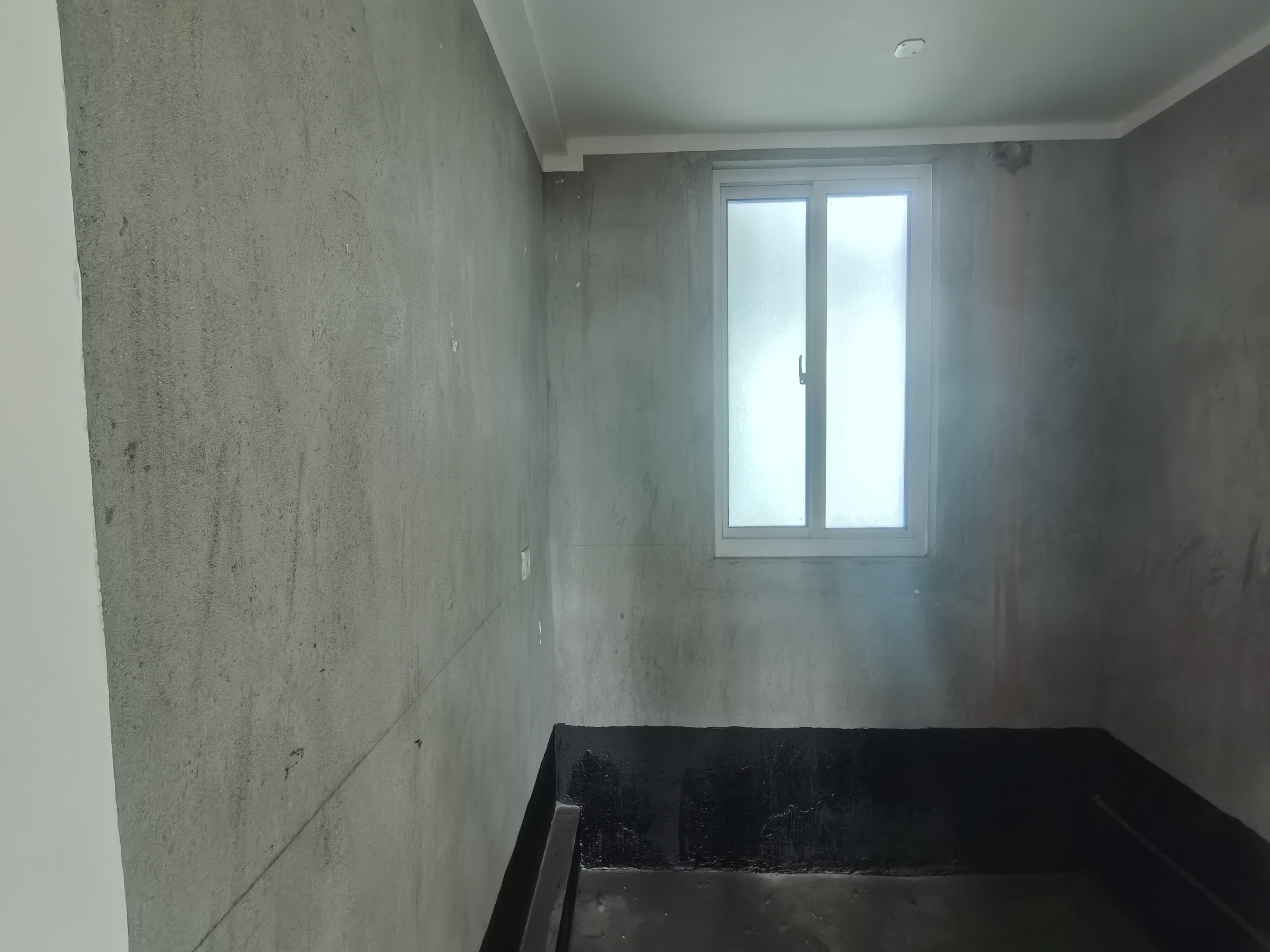 湖滨华庭 3室2厅1卫 95m&sup2;