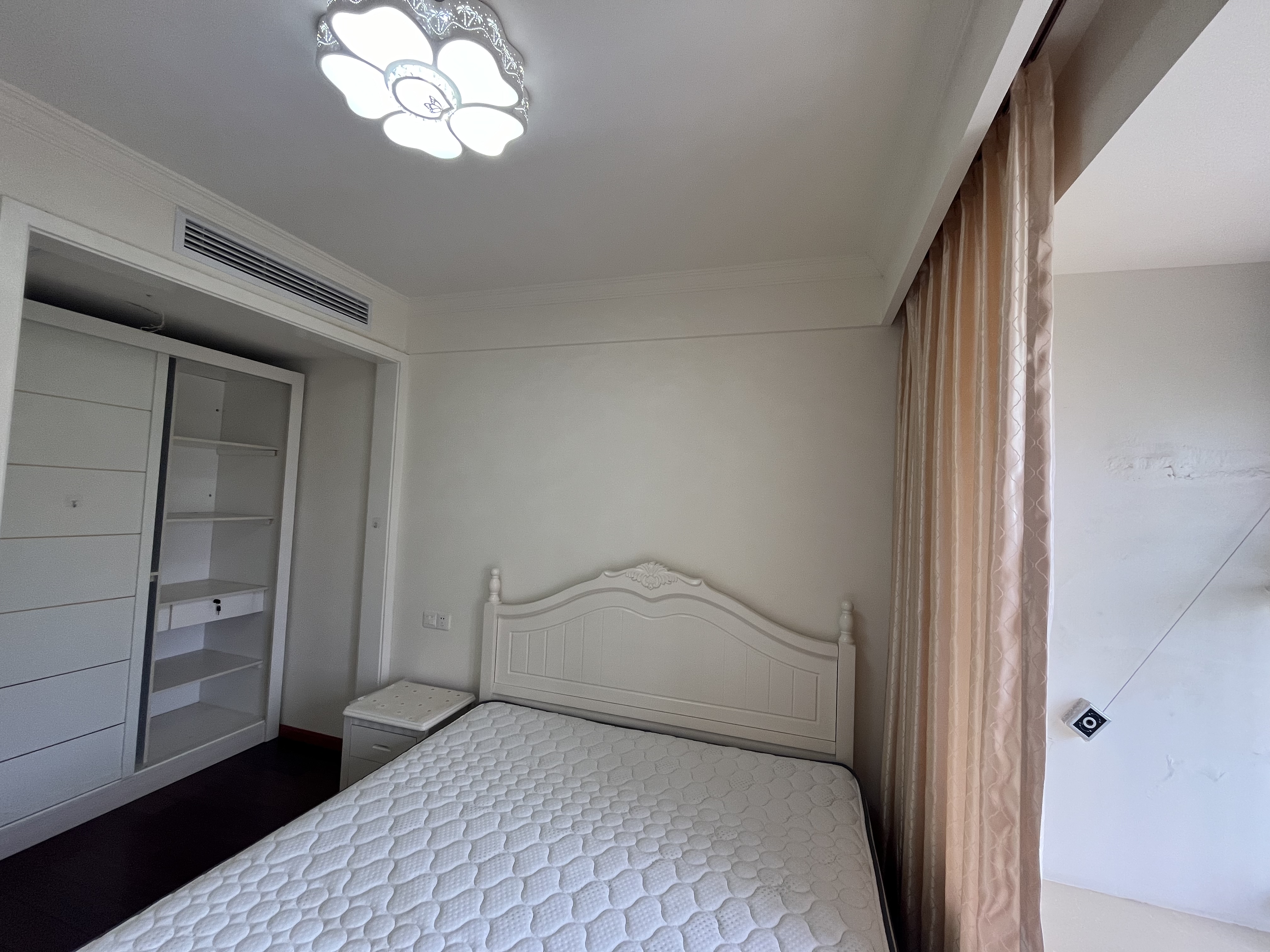 万达华府 3室2厅1卫 108.59m&sup2;