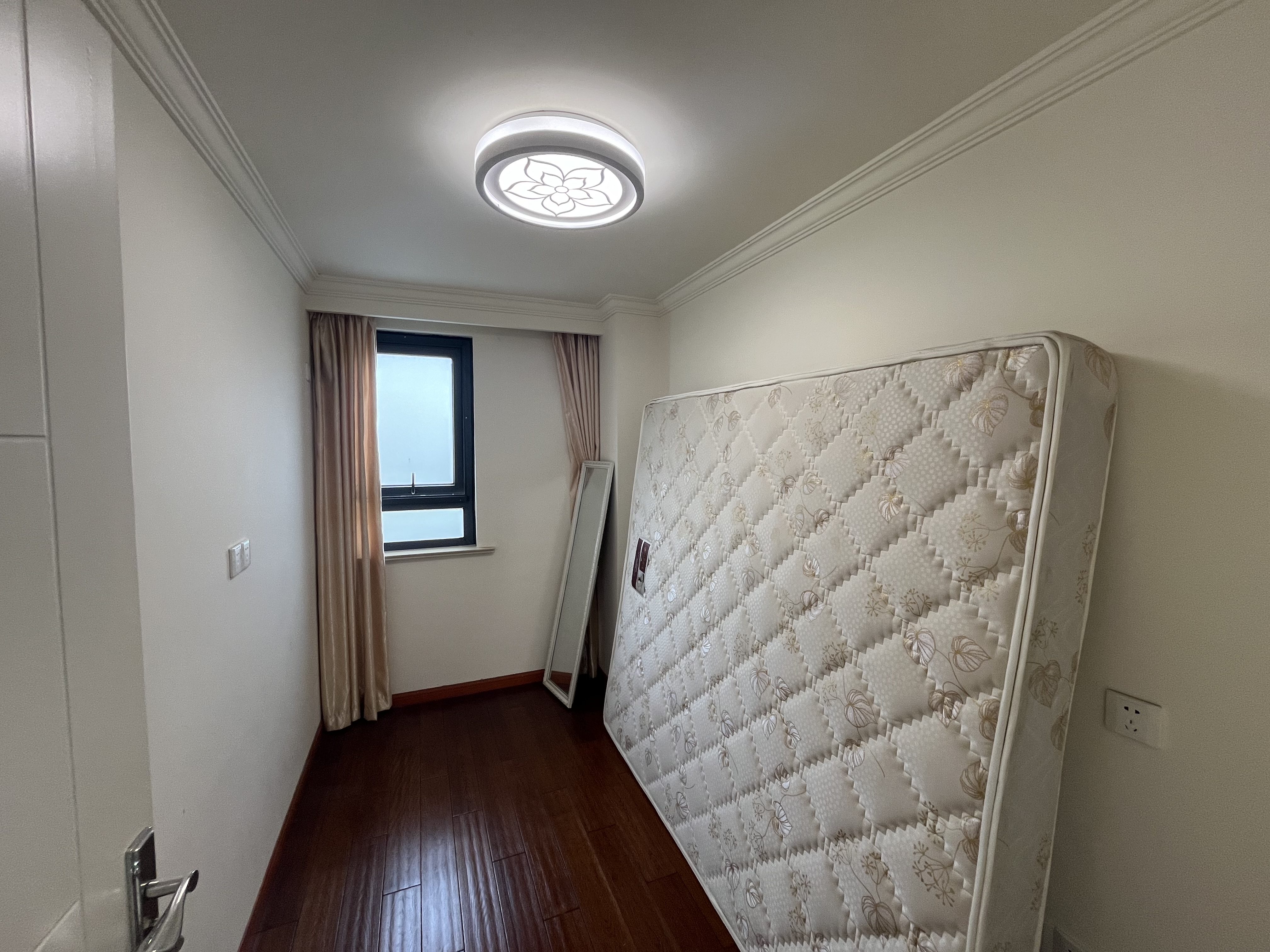 万达华府 3室2厅1卫 108.59m&sup2;