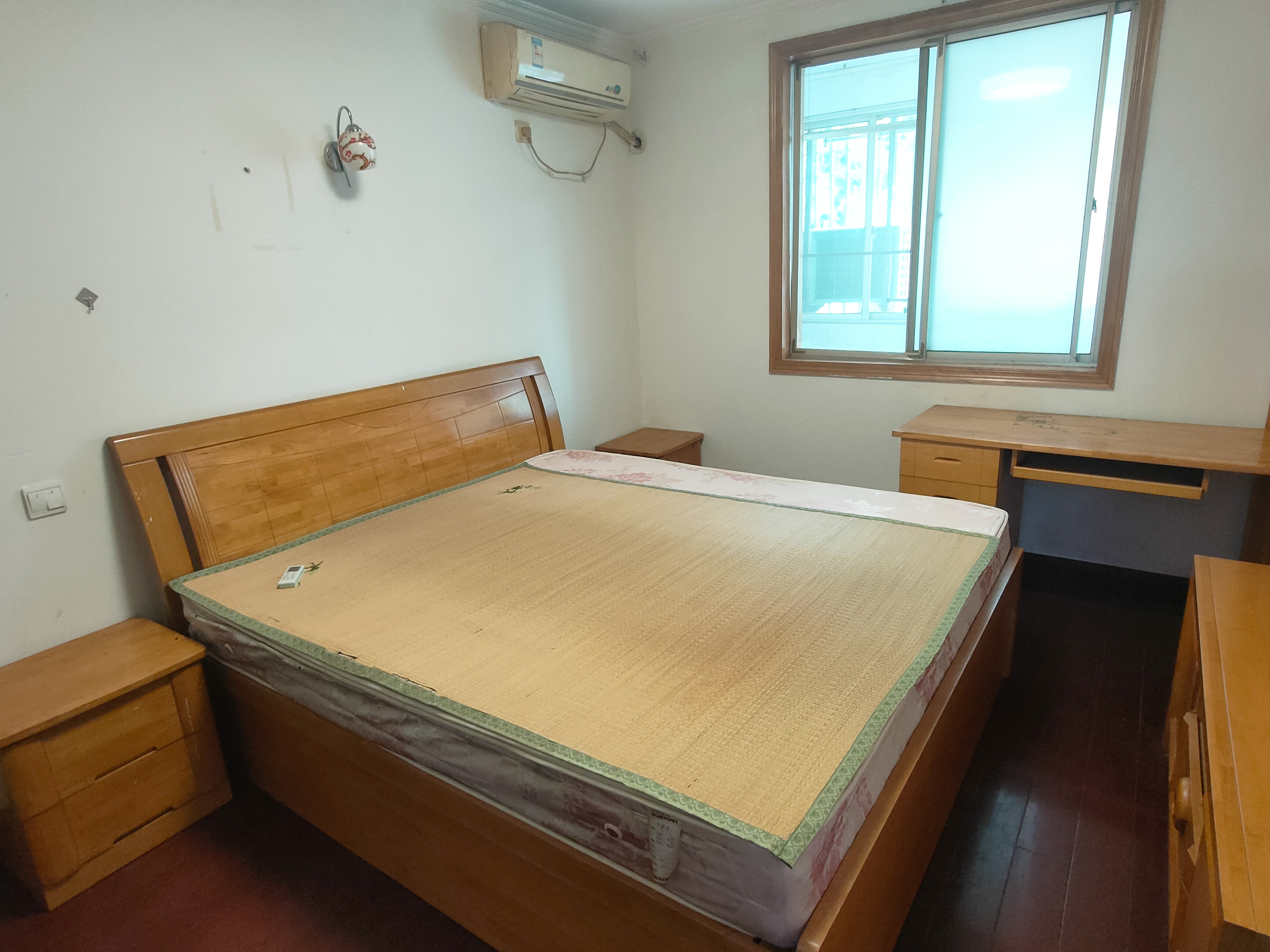 恒成楼 2室1厅1卫 77m&sup2;