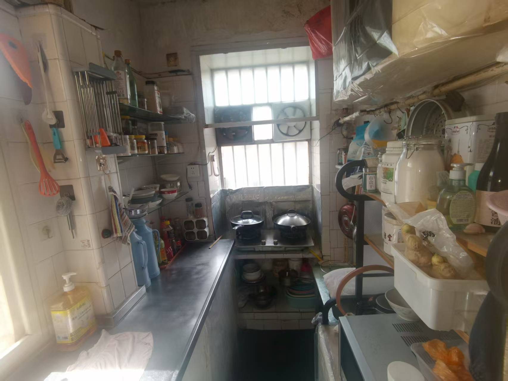 虹桥南村 2室1厅1卫 60m&sup2;
